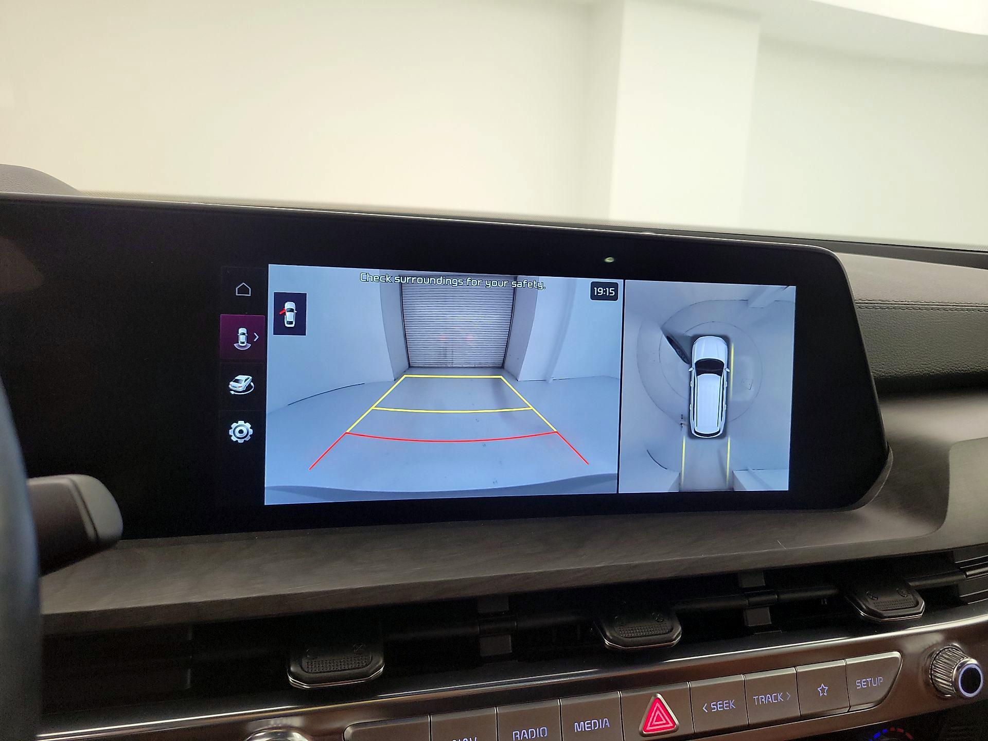 Thumbnail: 2024 Kia Telluride - 13