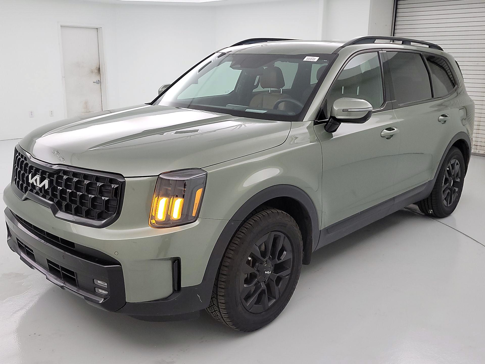 Thumbnail: 2024 Kia Telluride - 3