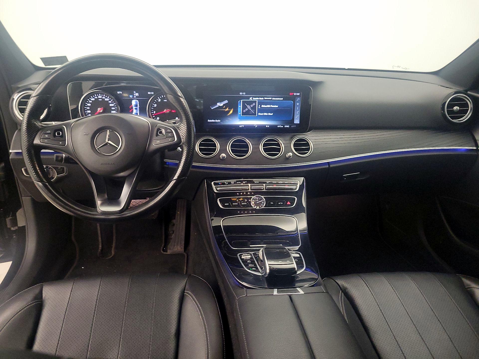 Thumbnail: 2017 Mercedes-Benz E-Class - 8