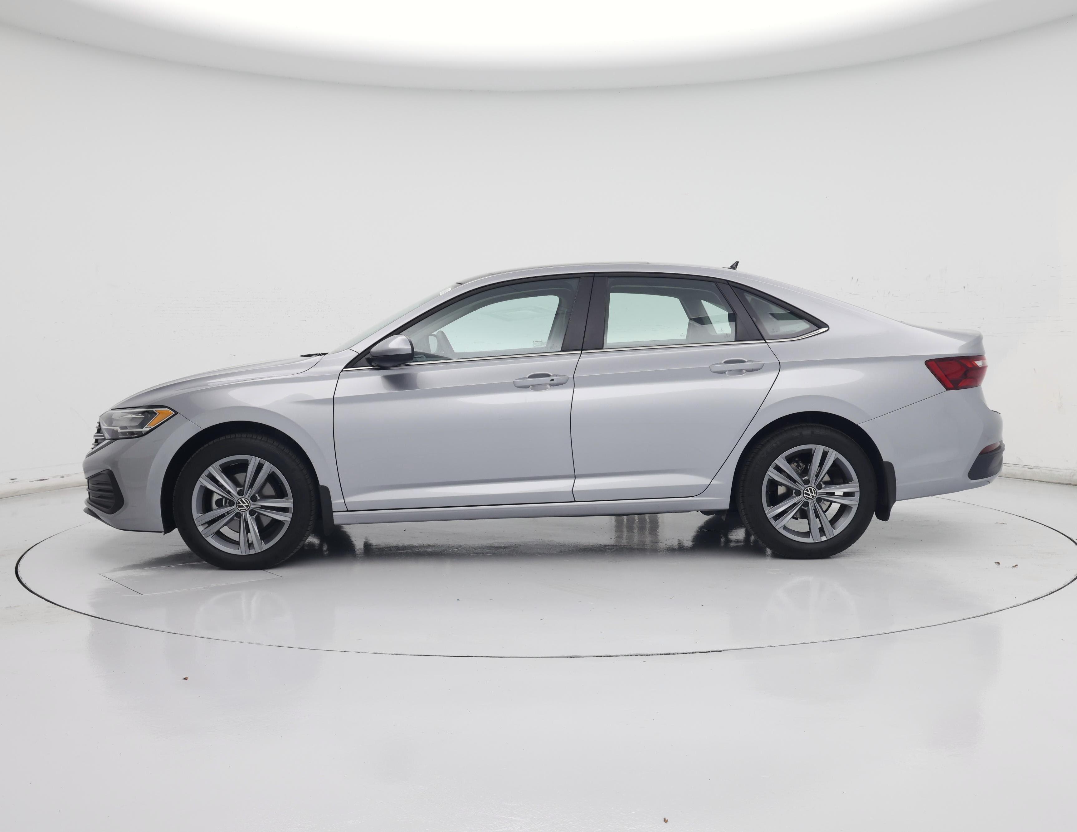 Thumbnail: 2024 Volkswagen Jetta - 3