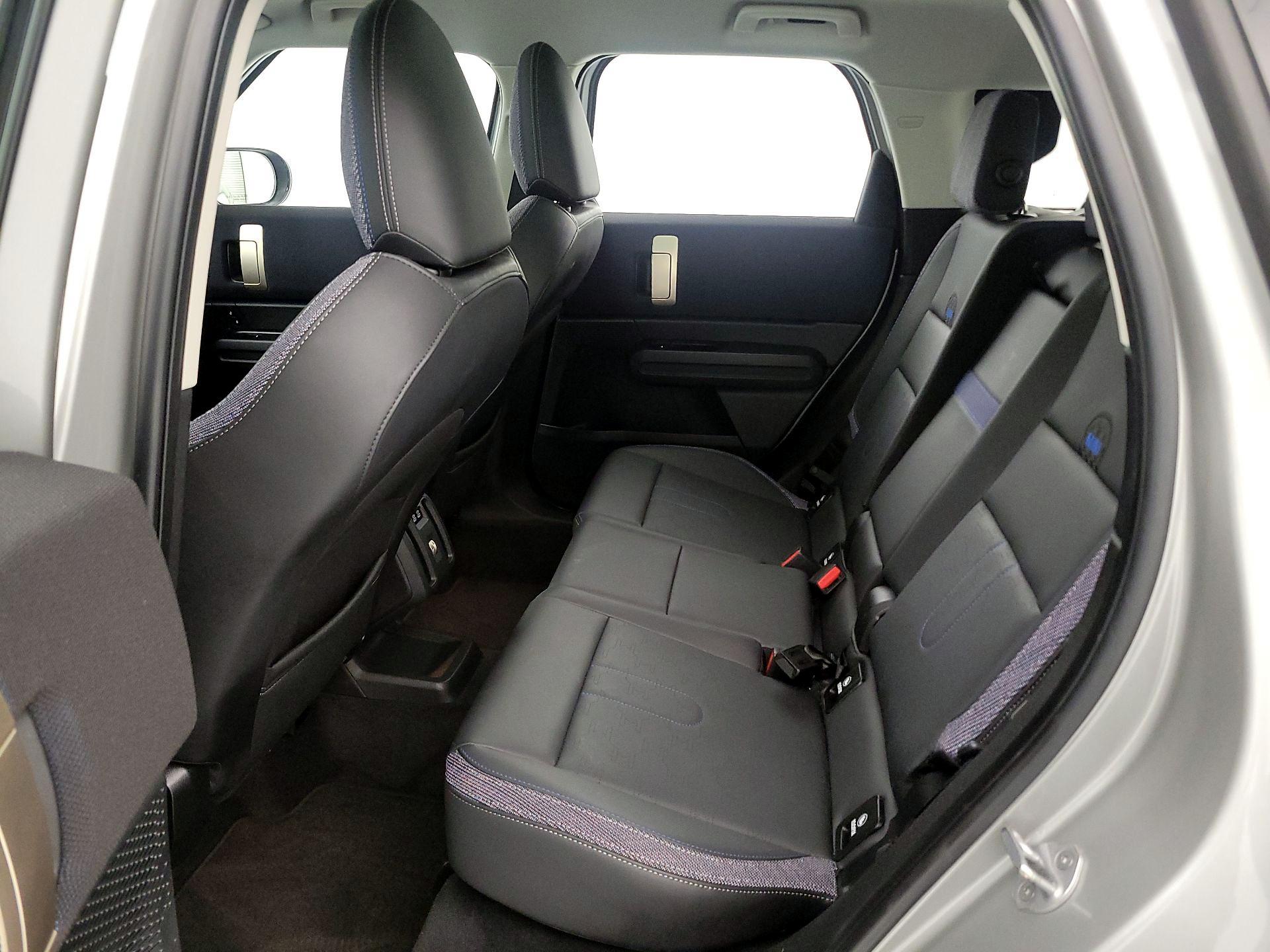 Thumbnail: 2025 MINI Cooper Countryman - 19