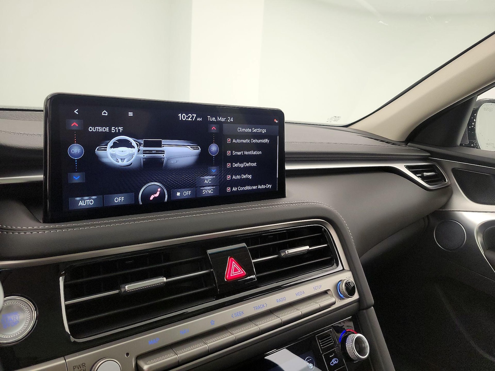 2026 GENESIS G70 Prestige - Photo 18