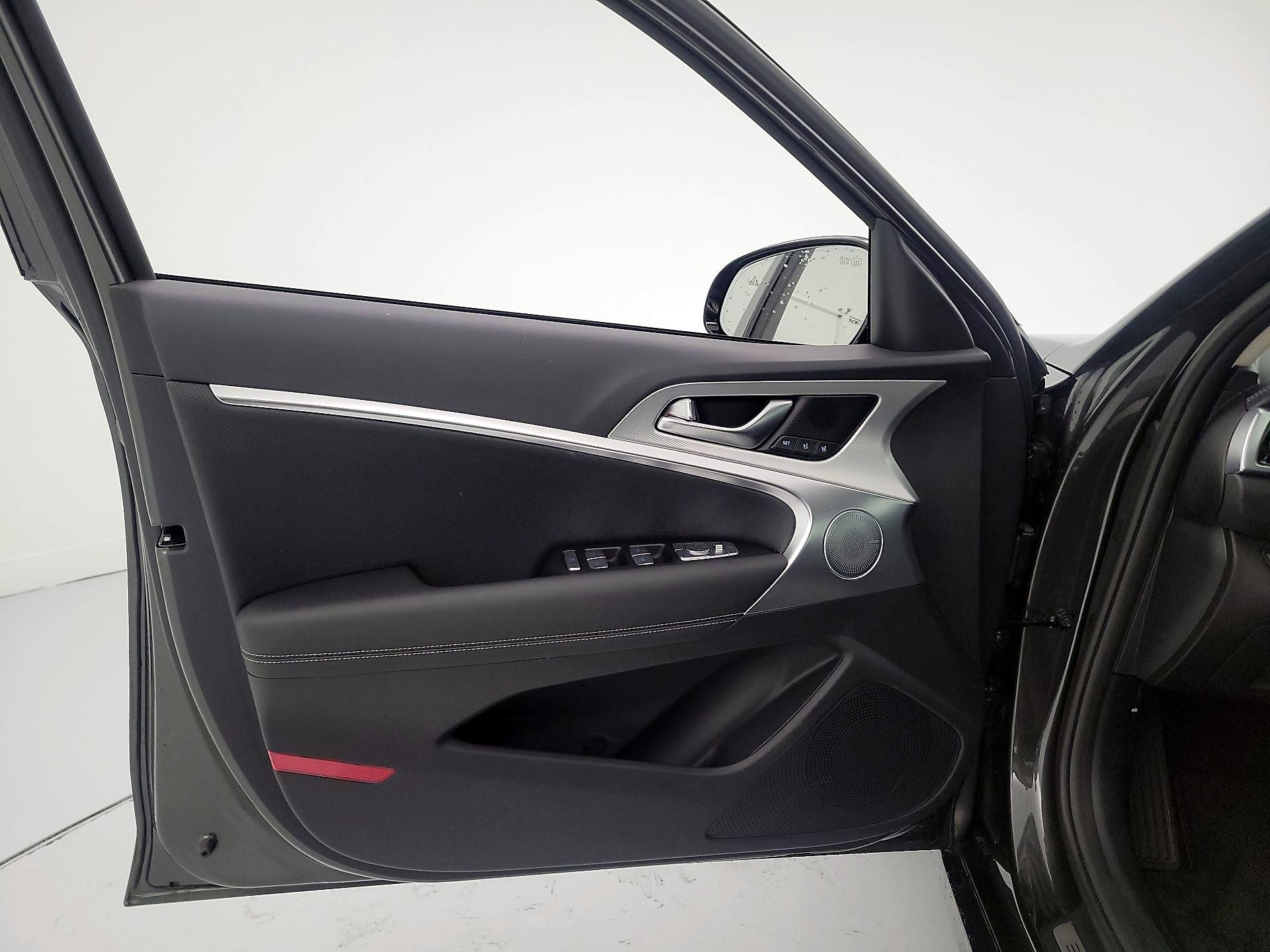 Thumbnail: 2026 Genesis G70 - 12