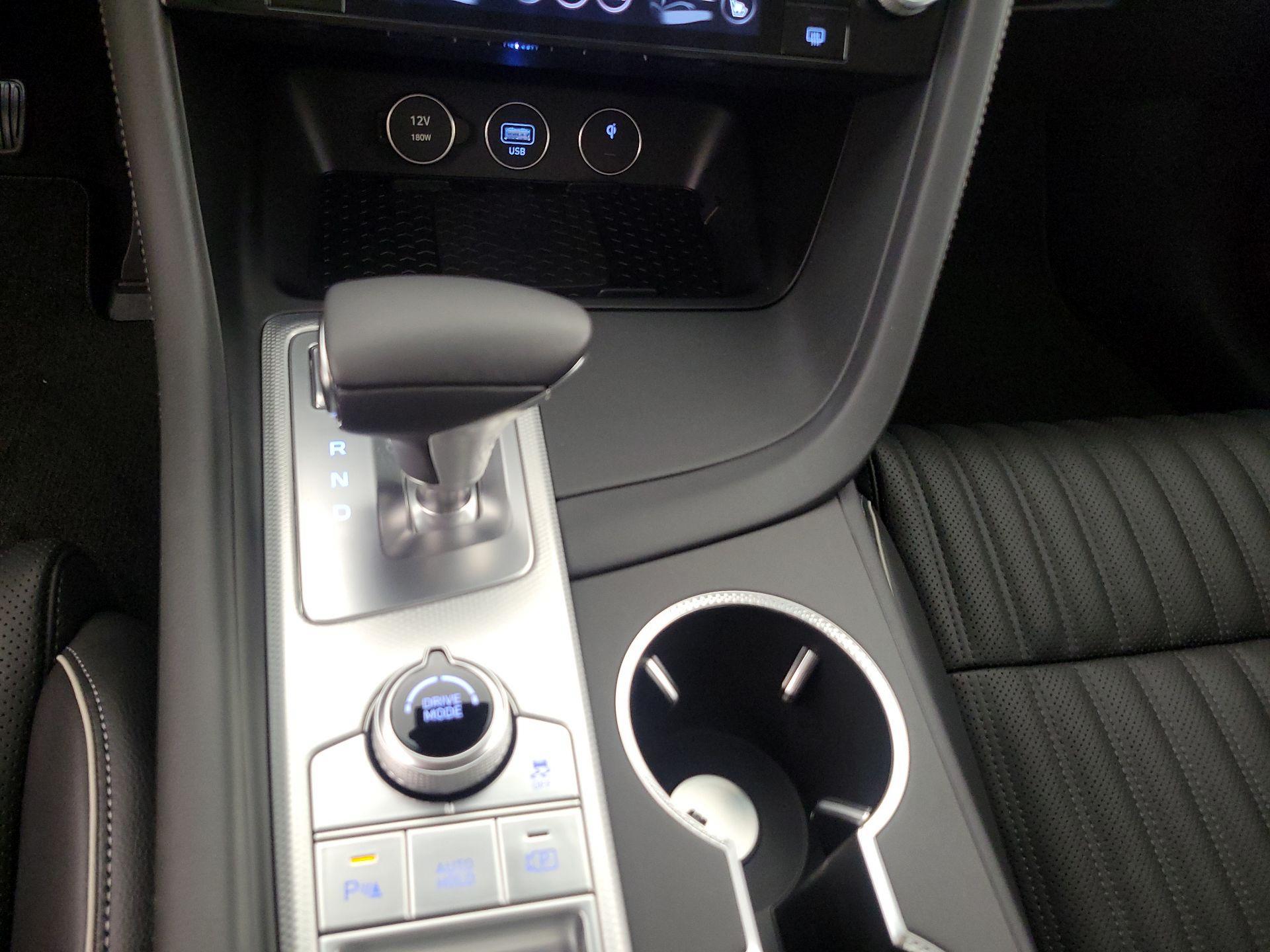 Thumbnail: 2026 Genesis G70 - 18