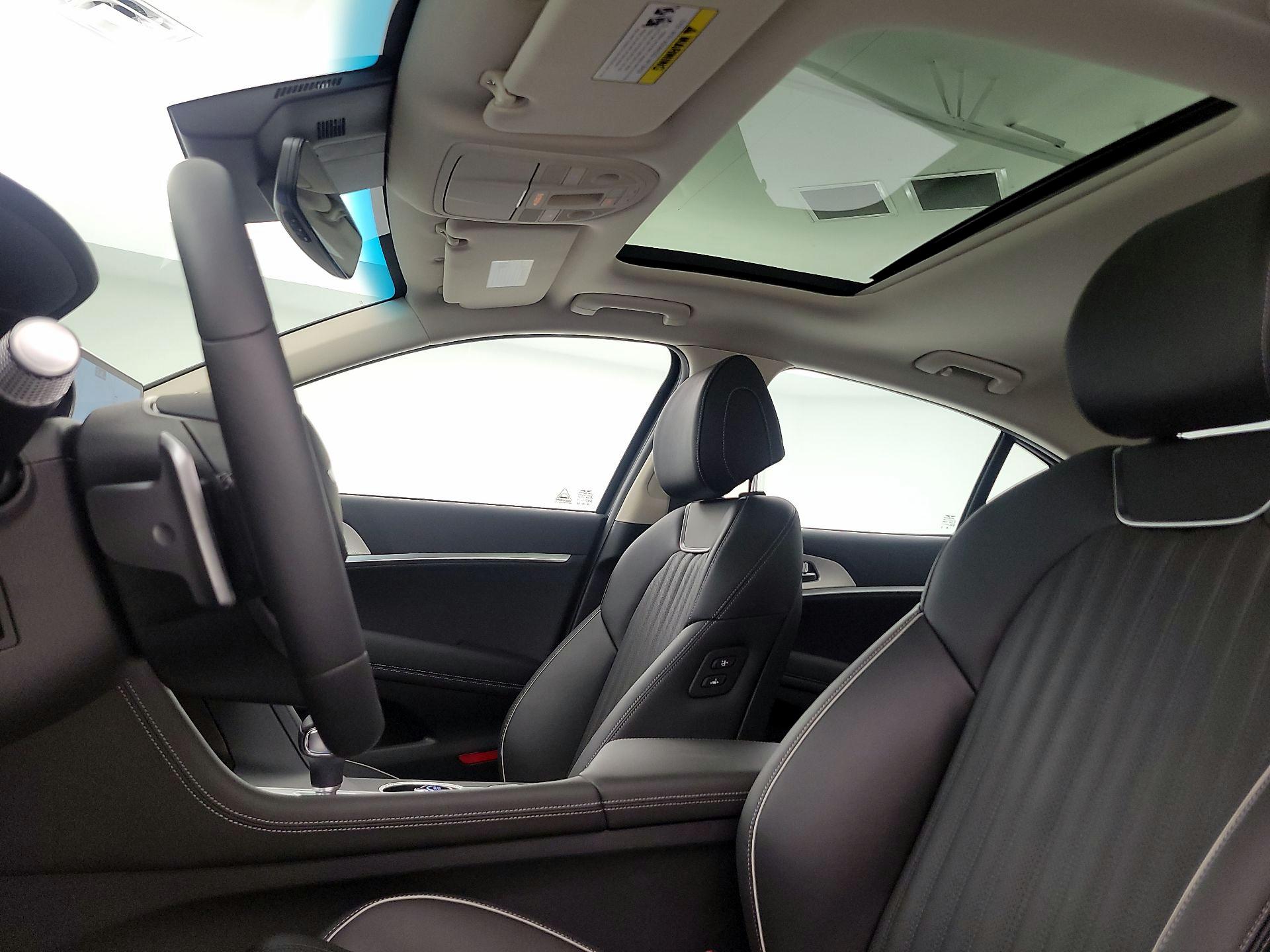 Thumbnail: 2026 Genesis G70 - 20