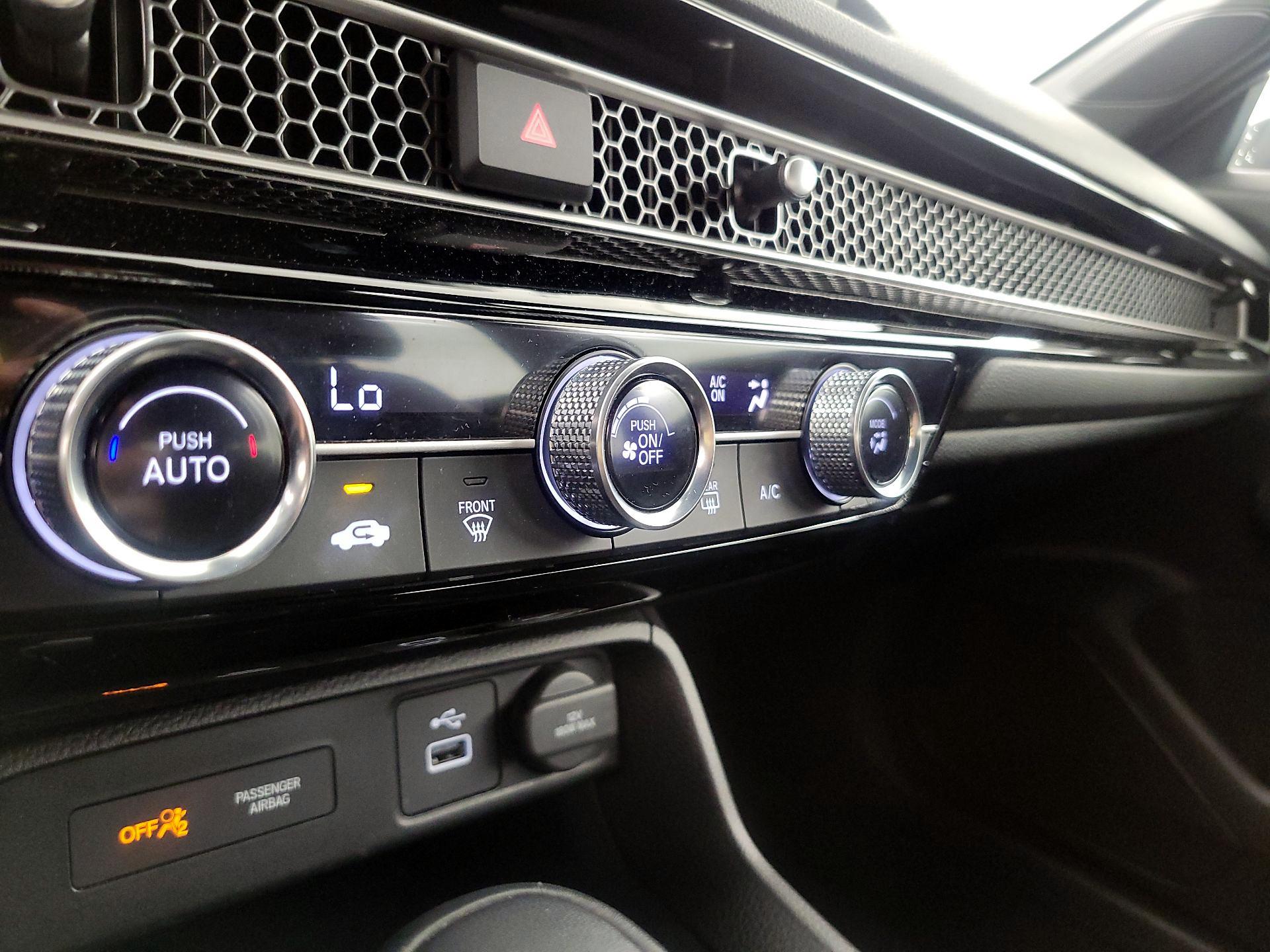 Thumbnail: 2024 Honda Civic - 16