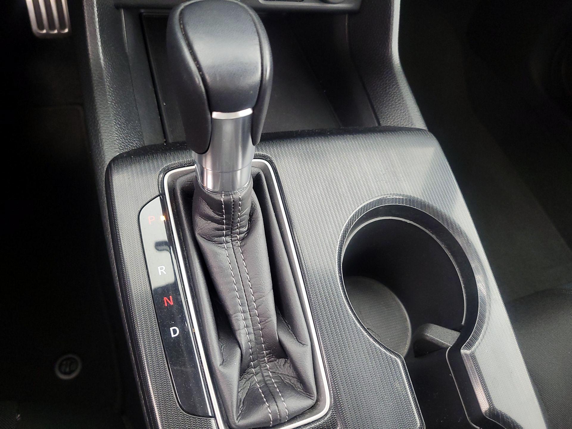 Thumbnail: 2024 Honda Civic - 17