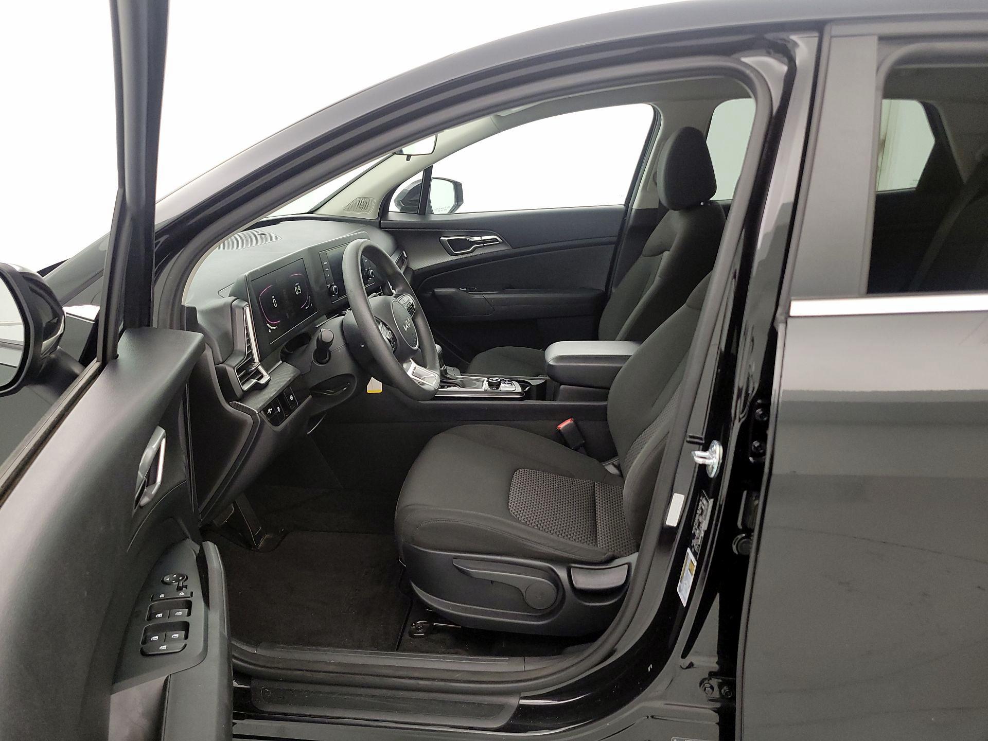 Thumbnail: 2024 Kia Sportage - 11