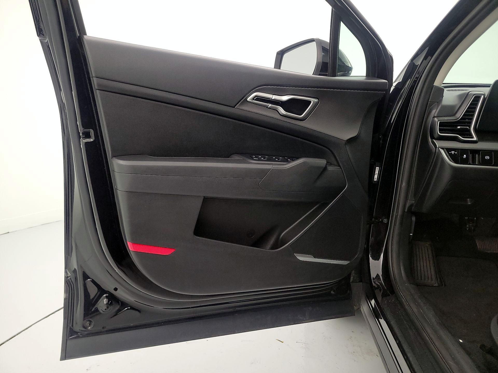 Thumbnail: 2024 Kia Sportage - 12