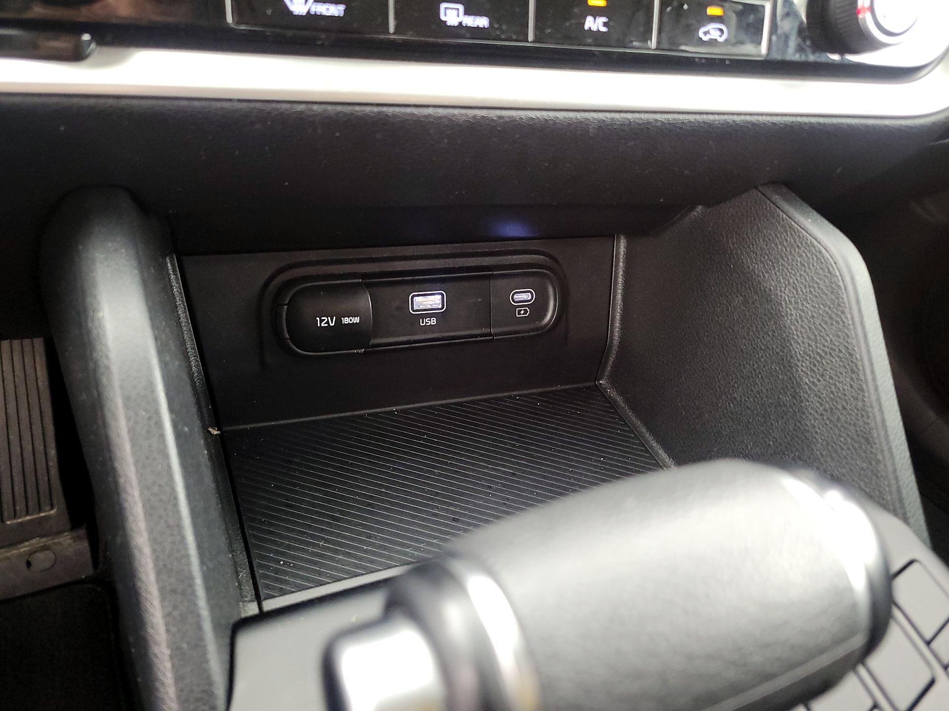 Thumbnail: 2024 Kia Sportage - 18