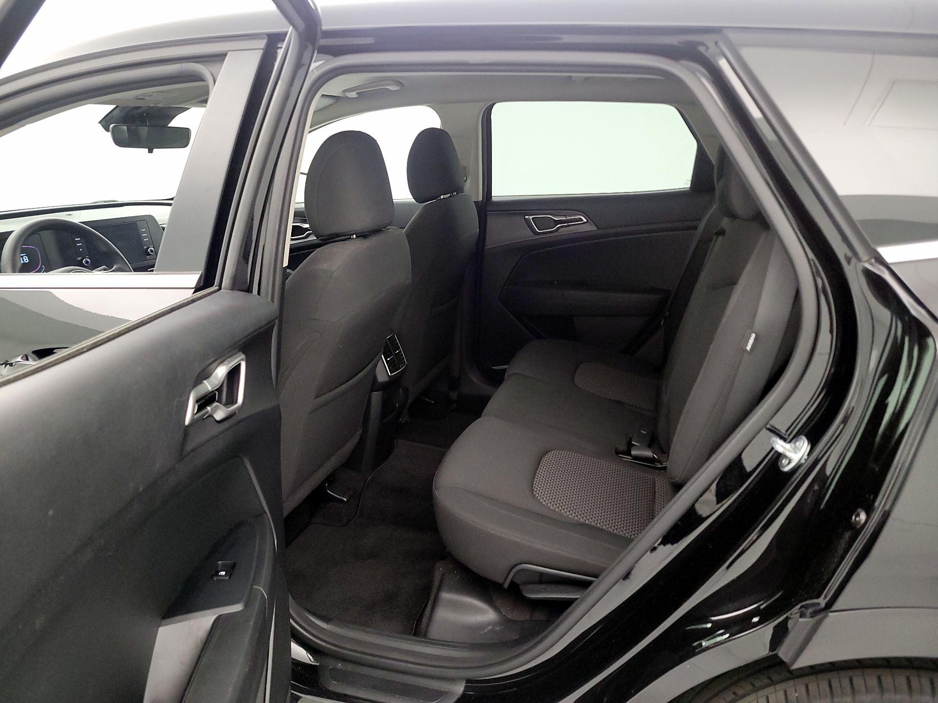 Thumbnail: 2024 Kia Sportage - 19