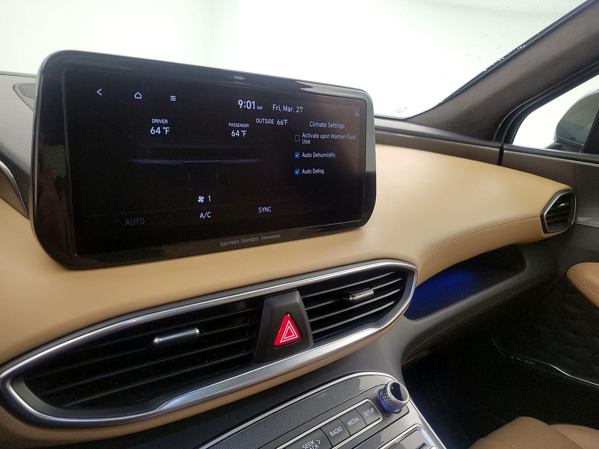 Thumbnail: 2022 Hyundai Santa Fe - 17