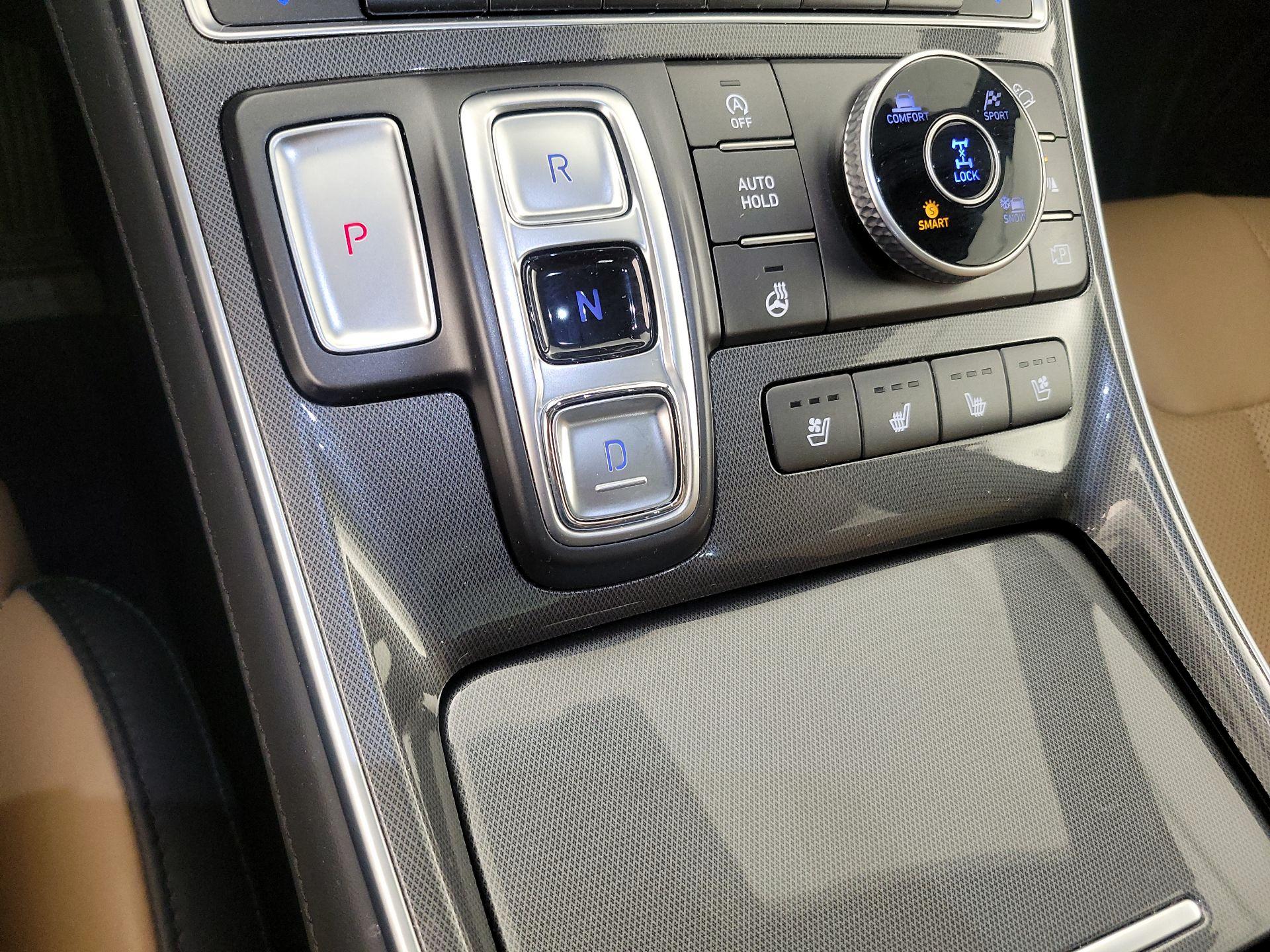 Thumbnail: 2022 Hyundai Santa Fe - 18