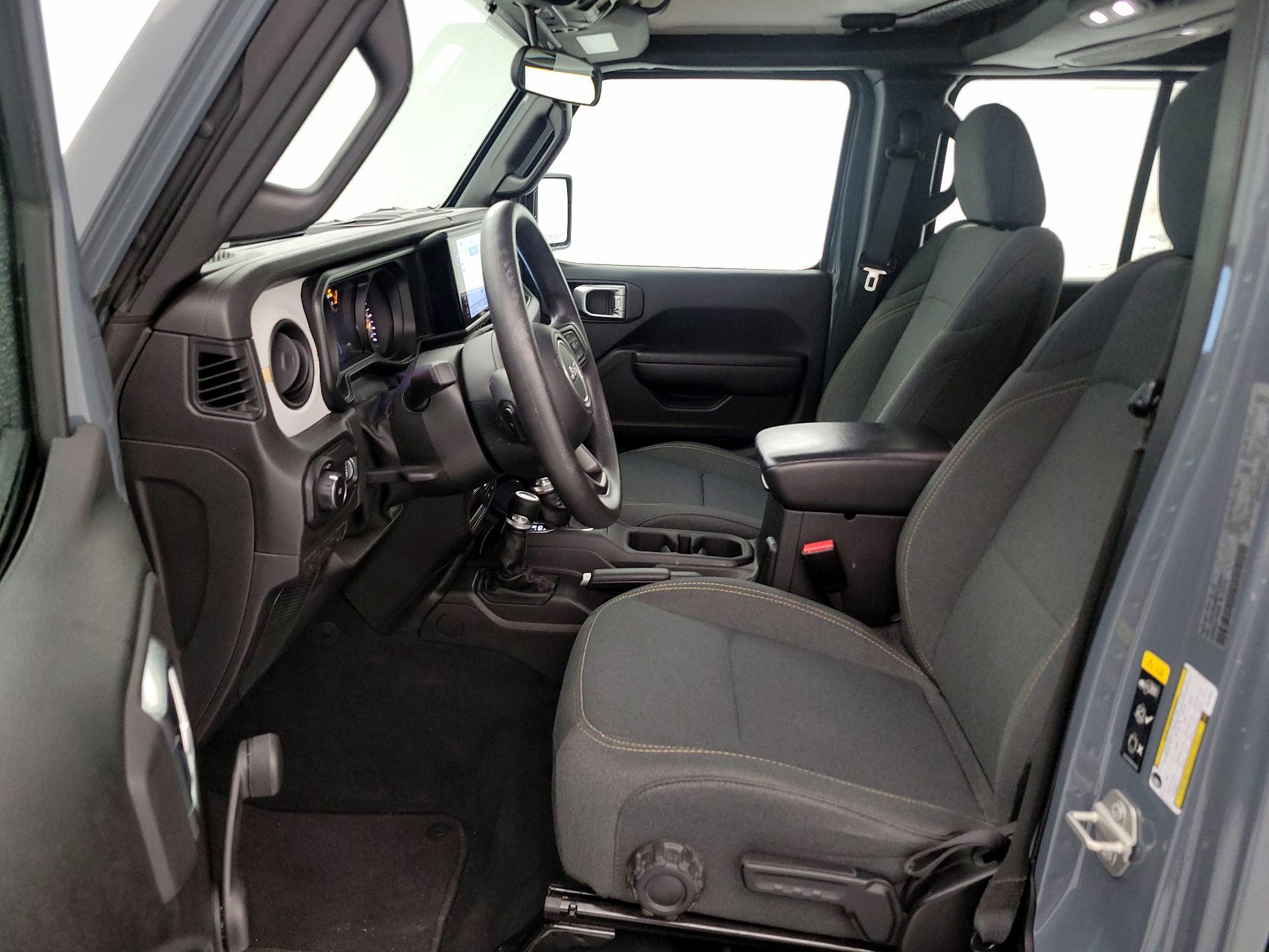 Thumbnail: 2024 Jeep Wrangler - 11