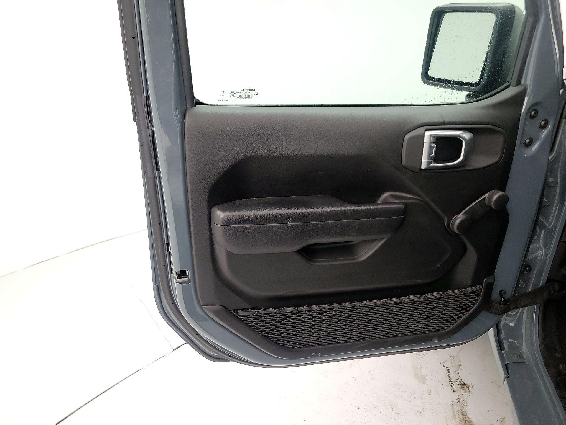 Thumbnail: 2024 Jeep Wrangler - 12