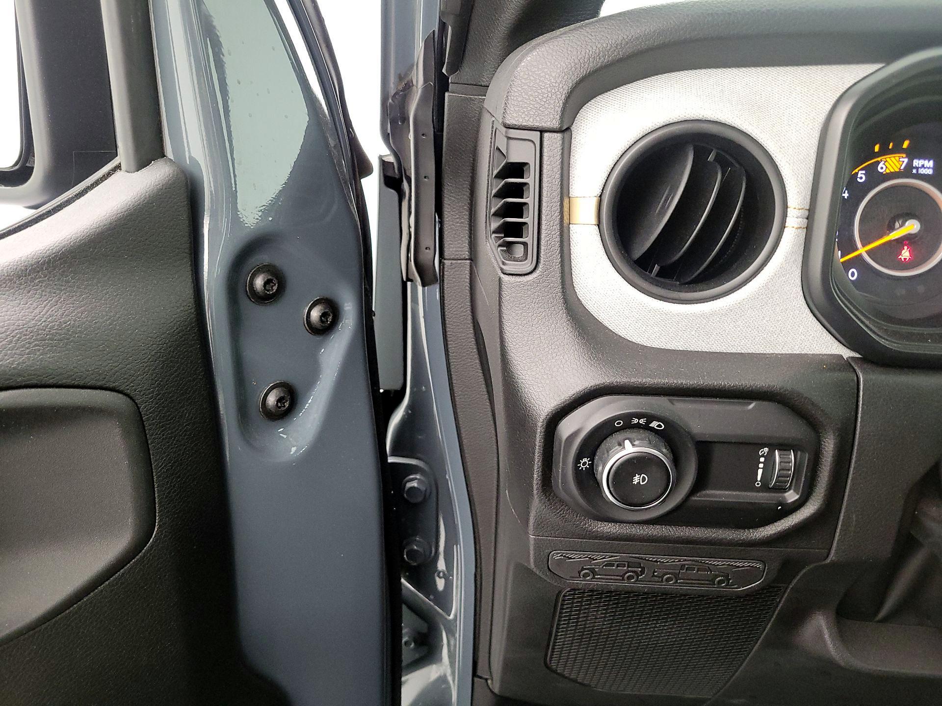 Thumbnail: 2024 Jeep Wrangler - 13