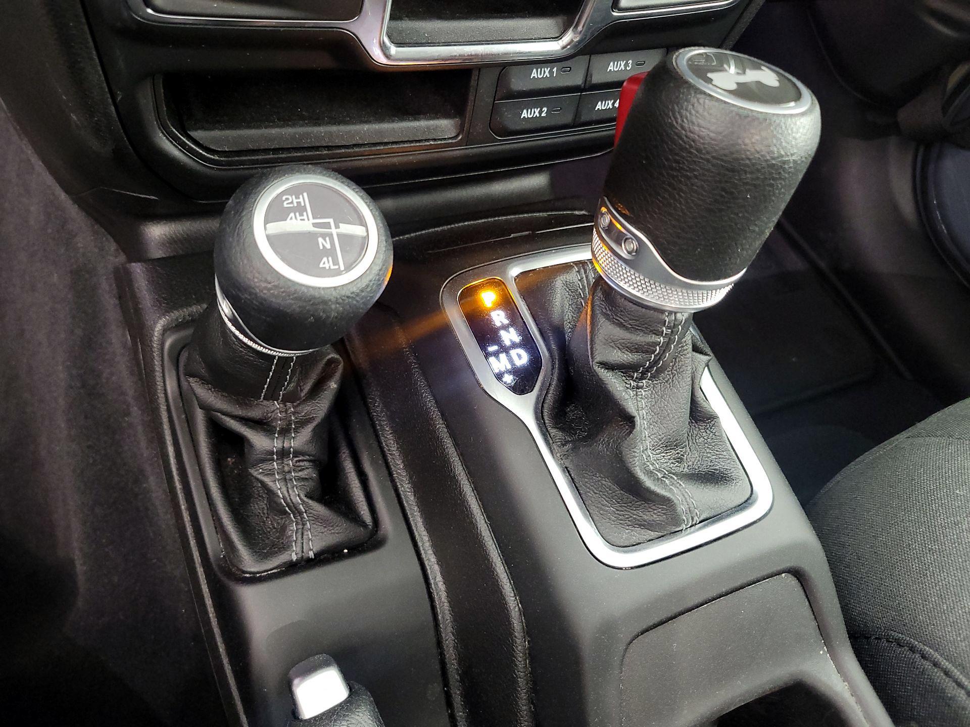 Thumbnail: 2024 Jeep Wrangler - 17