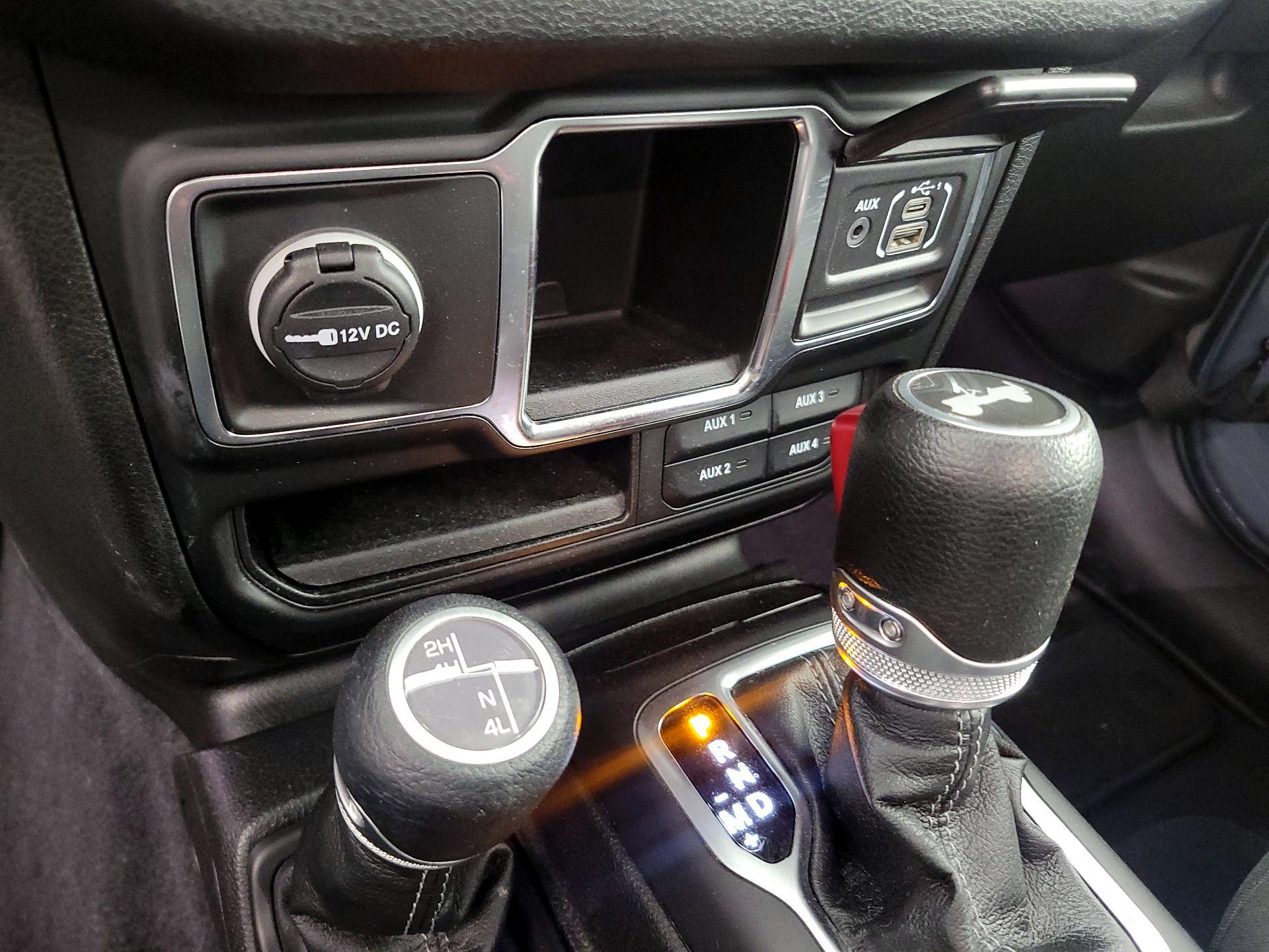 Thumbnail: 2024 Jeep Wrangler - 18