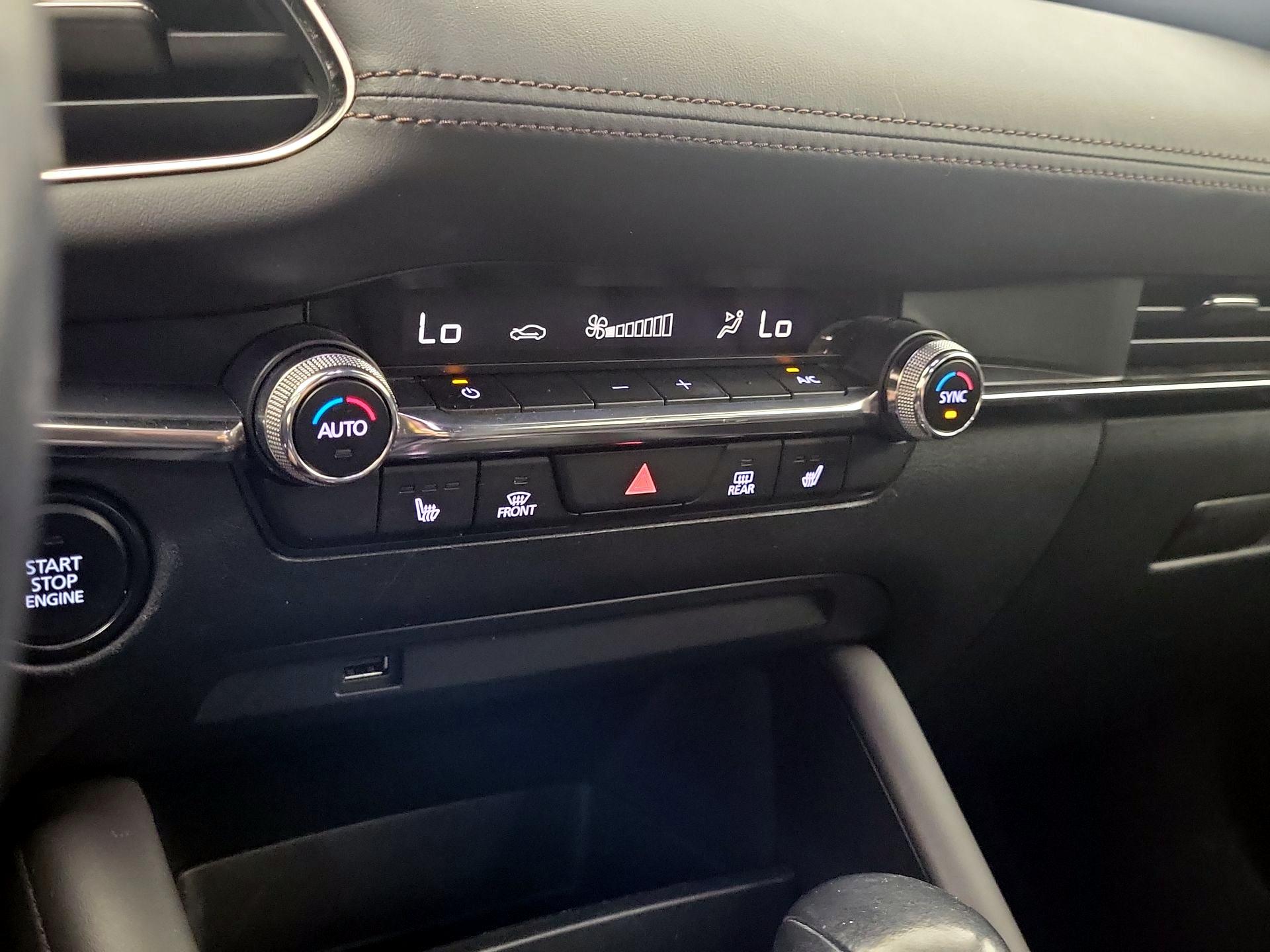 Thumbnail: 2019 Mazda Mazda3 - 14