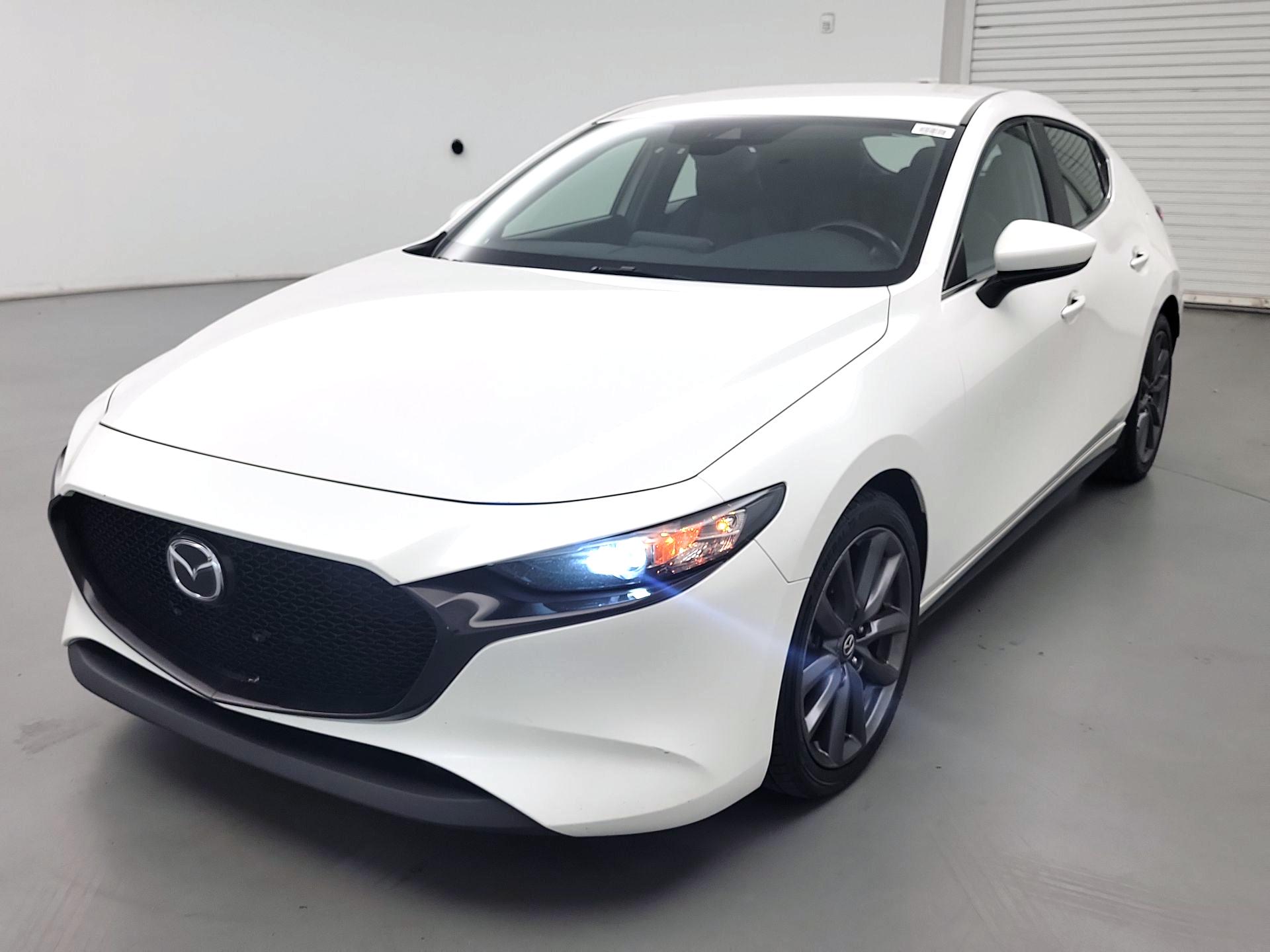 Thumbnail: 2019 Mazda Mazda3 - 3