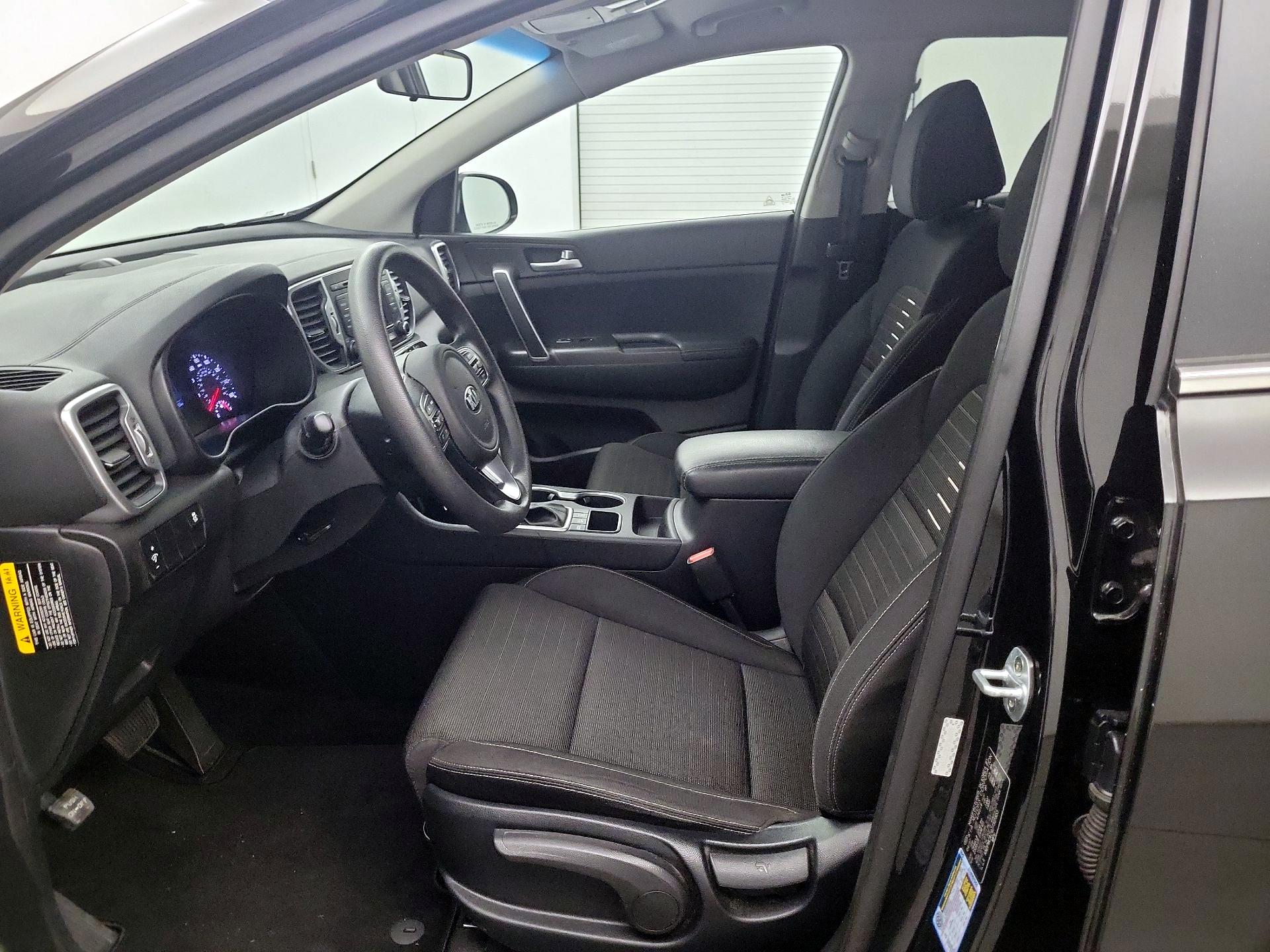 Thumbnail: 2018 Kia Sportage - 11