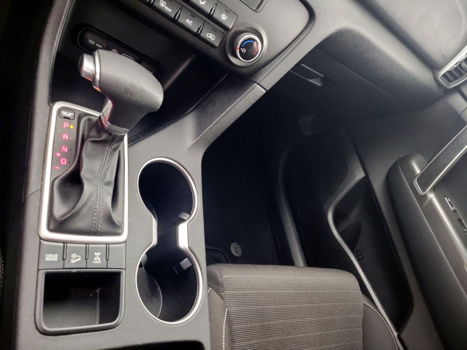 Thumbnail: 2018 Kia Sportage - 17