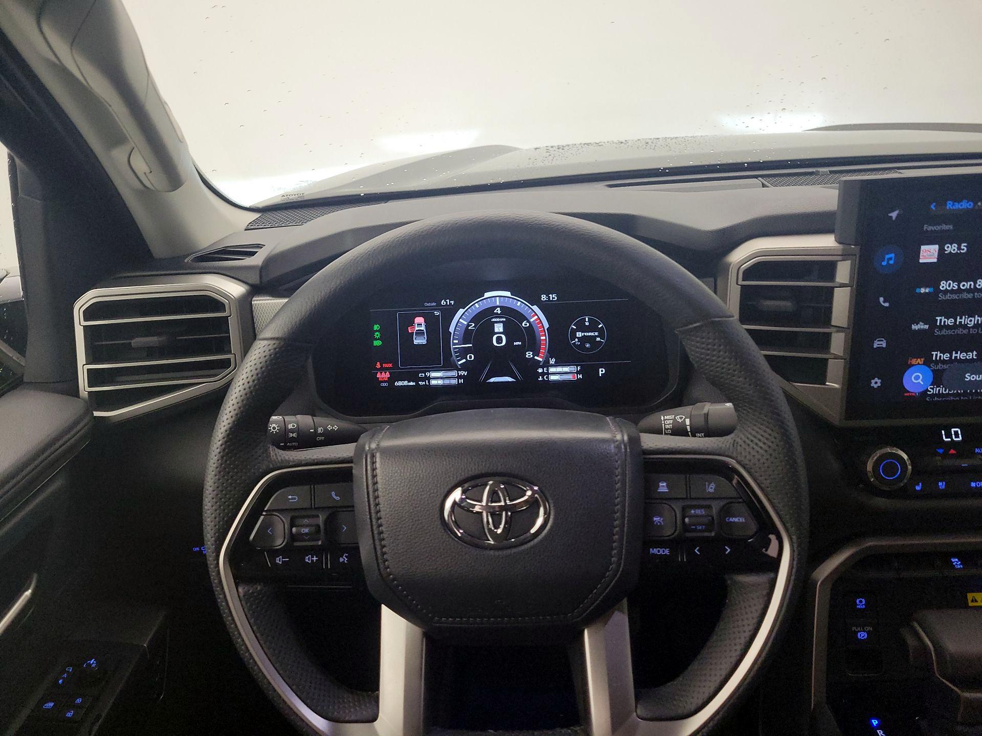 Thumbnail: 2024 Toyota Tundra - 10