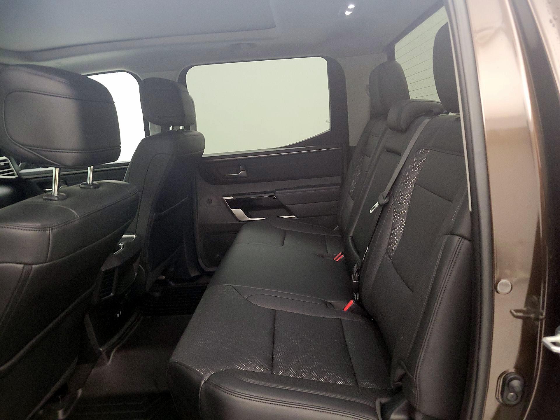 Thumbnail: 2024 Toyota Tundra - 18