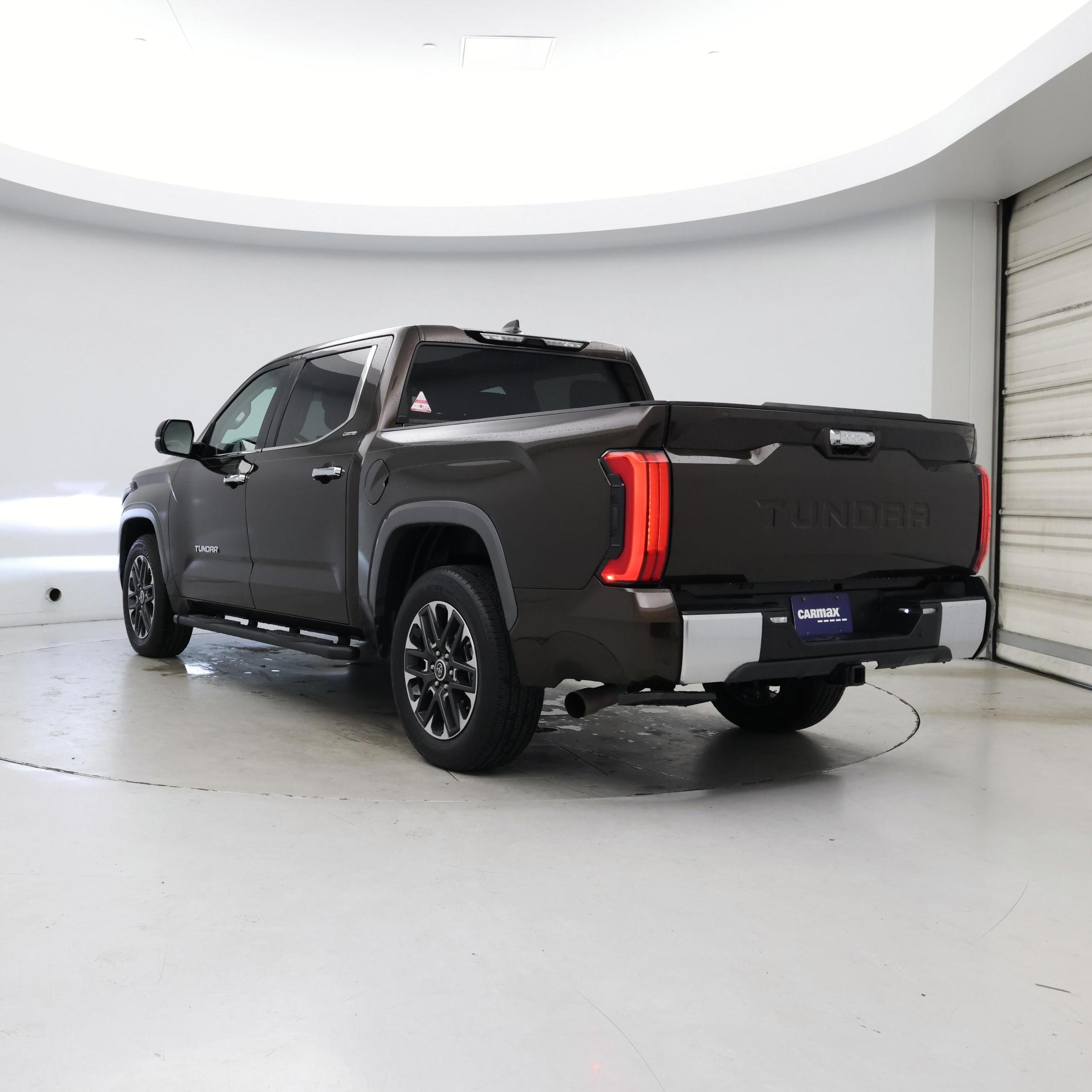 Thumbnail: 2024 Toyota Tundra - 2