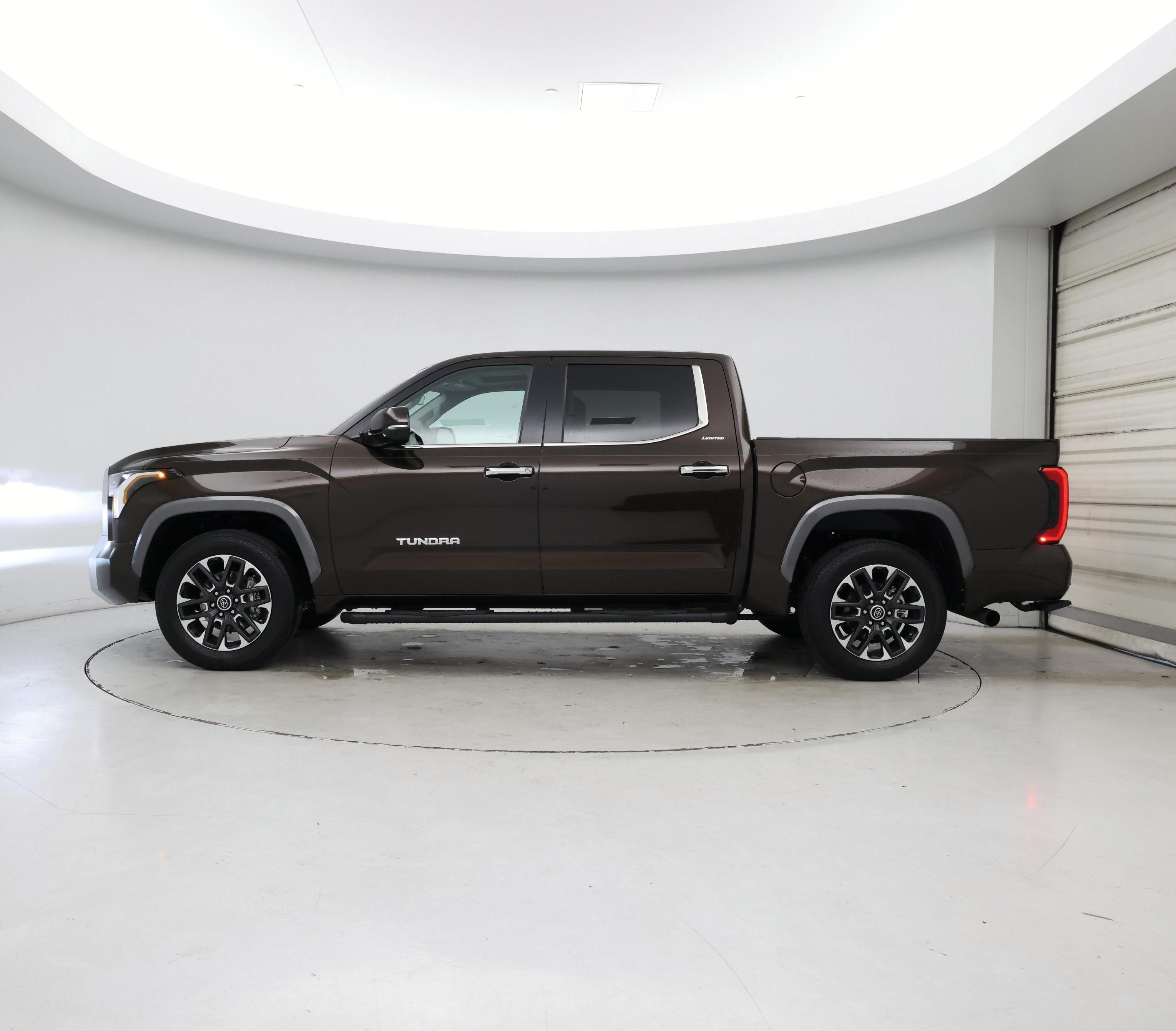 Thumbnail: 2024 Toyota Tundra - 3