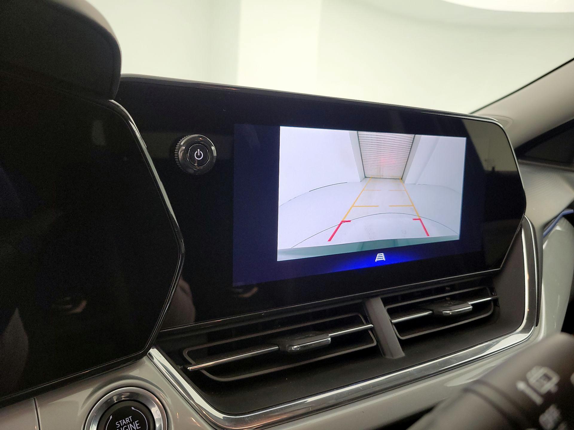 Thumbnail: 2025 Chevrolet Trax - 14