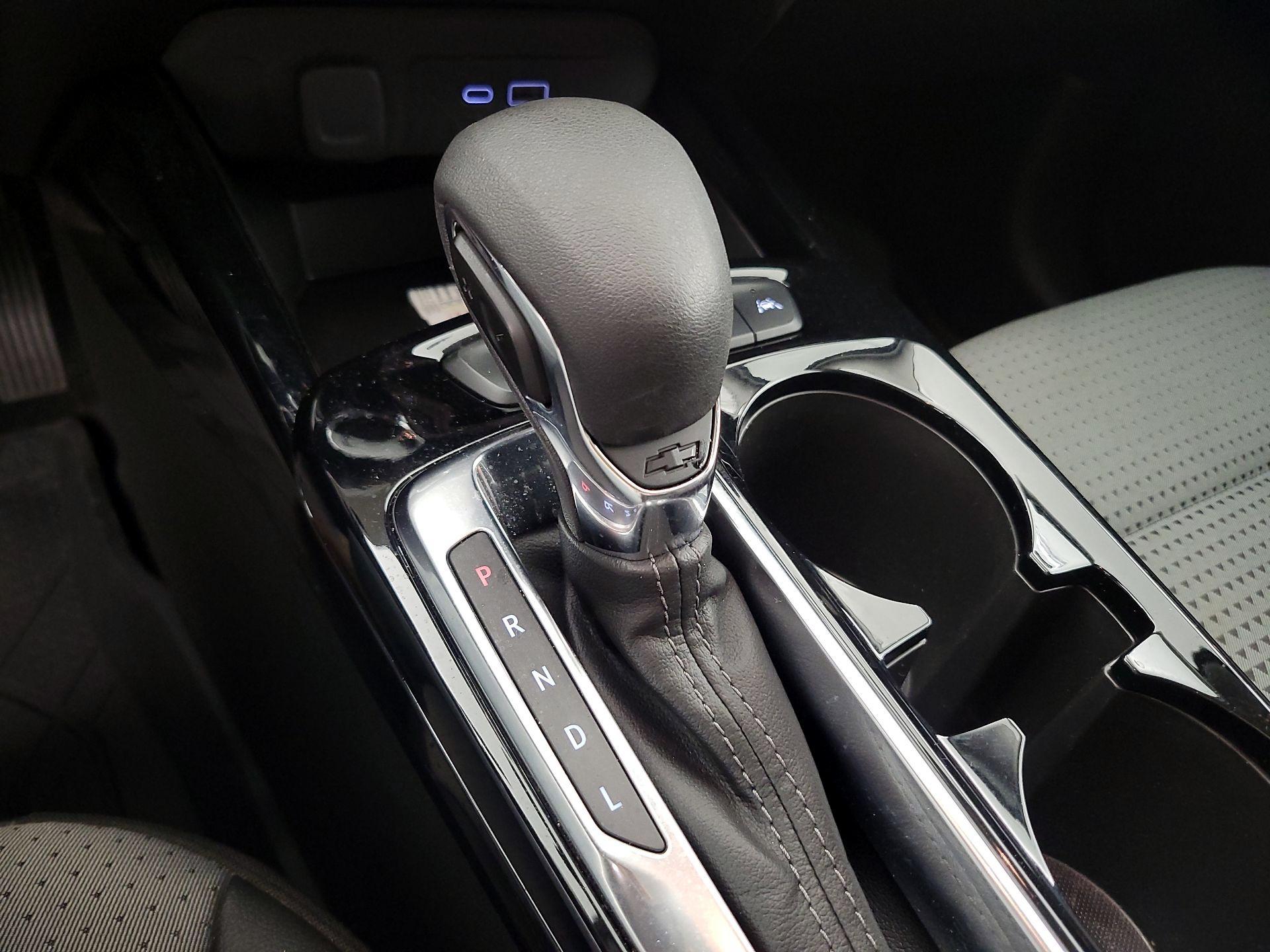 Thumbnail: 2025 Chevrolet Trax - 17