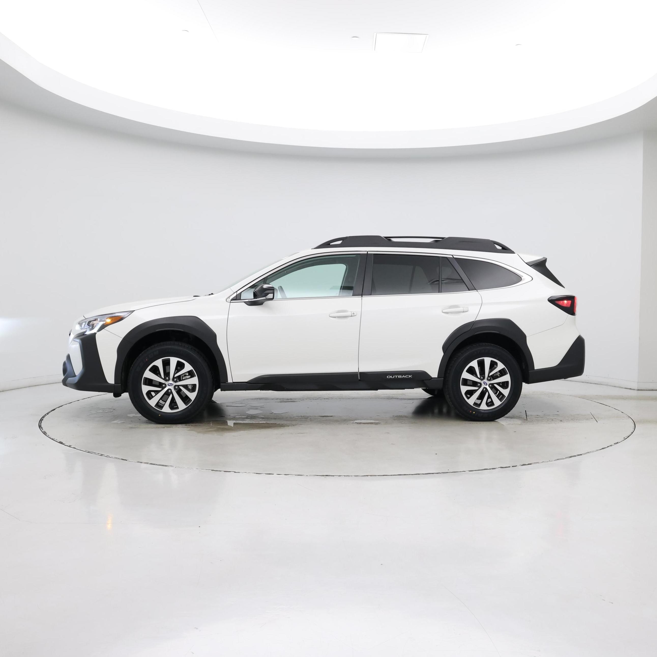 Thumbnail: 2025 Subaru Outback - 3