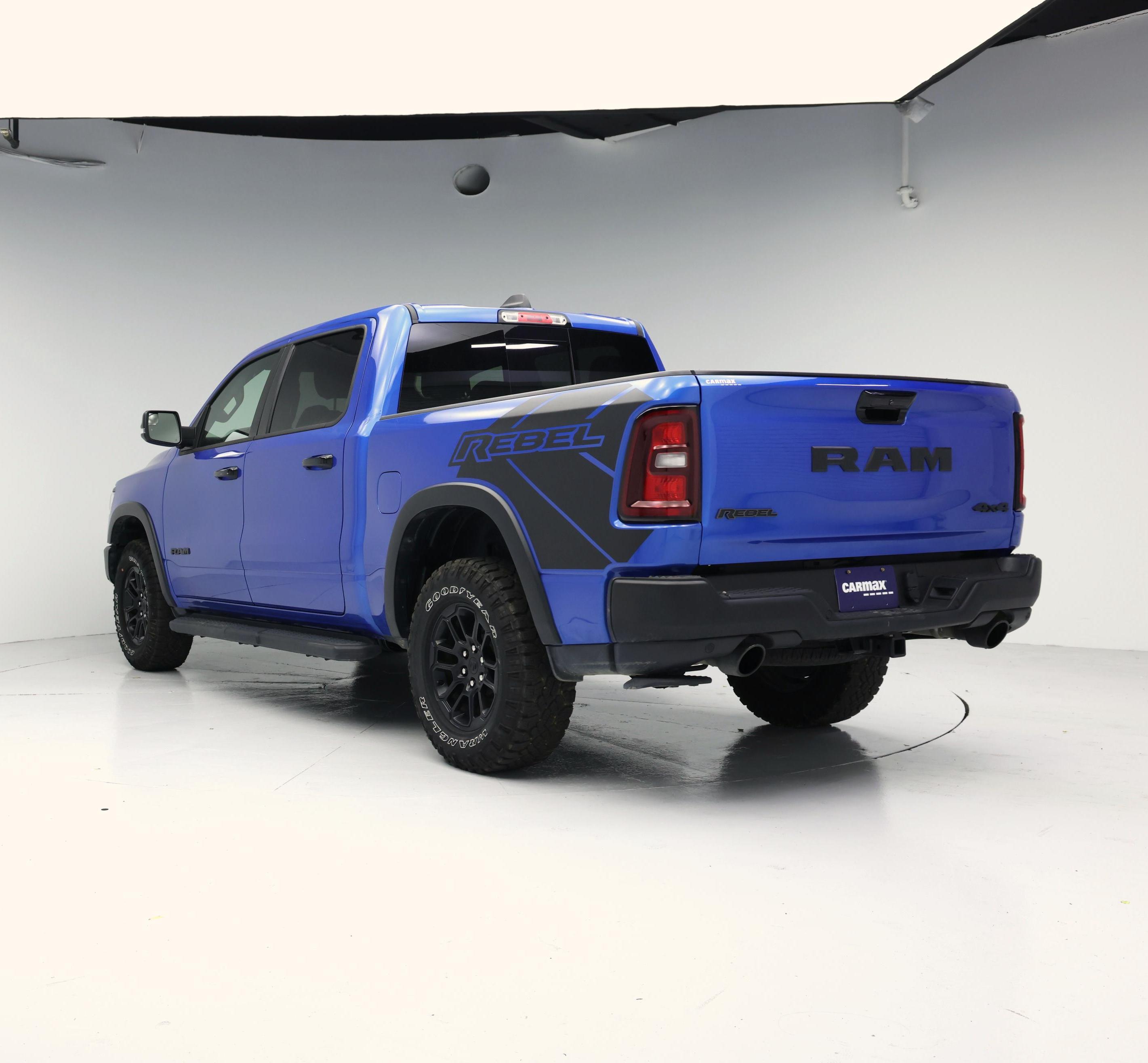 Thumbnail: 2025 RAM 1500 - 2