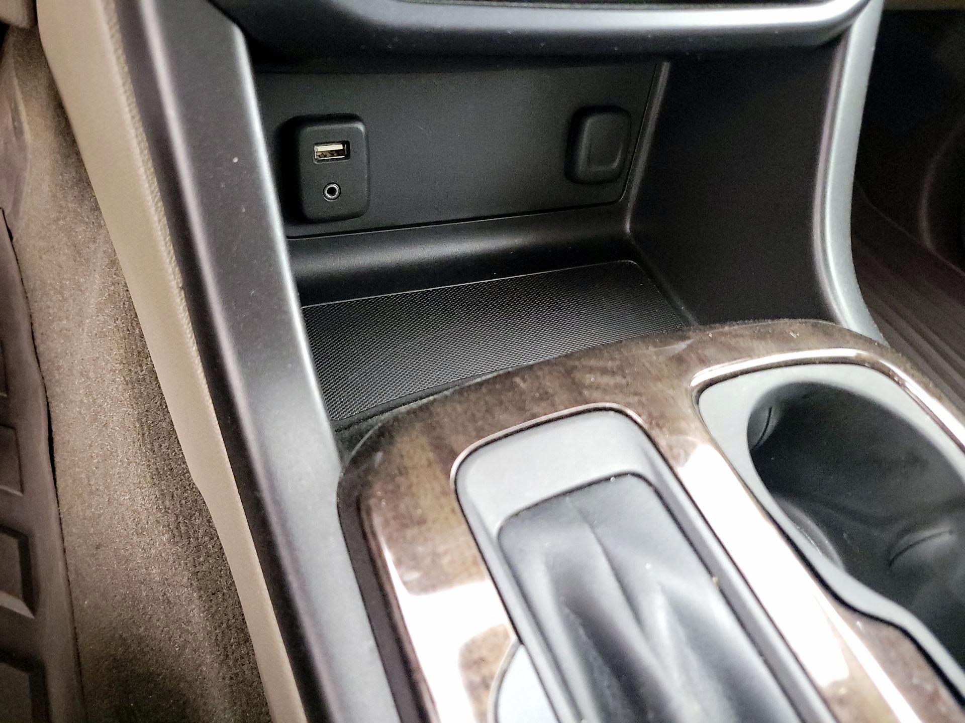 Thumbnail: 2016 GMC Canyon - 18