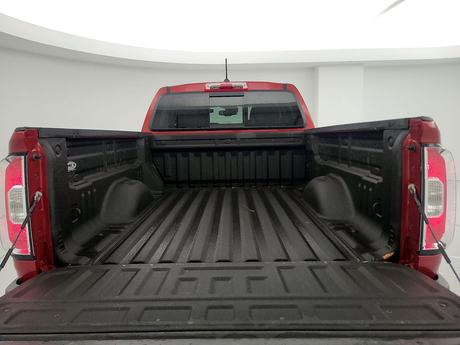 Thumbnail: 2016 GMC Canyon - 20