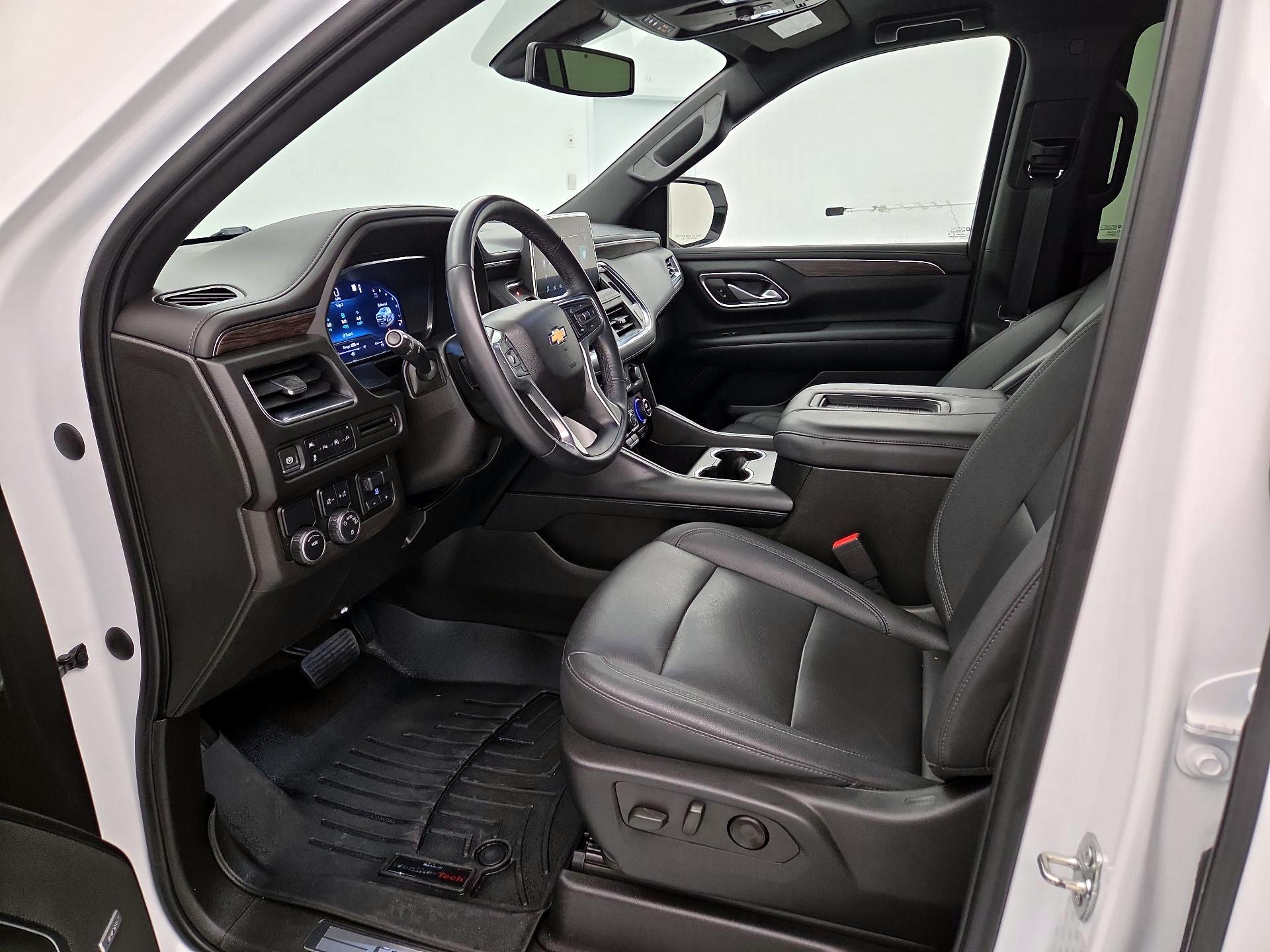 Thumbnail: 2022 Chevrolet Suburban - 11