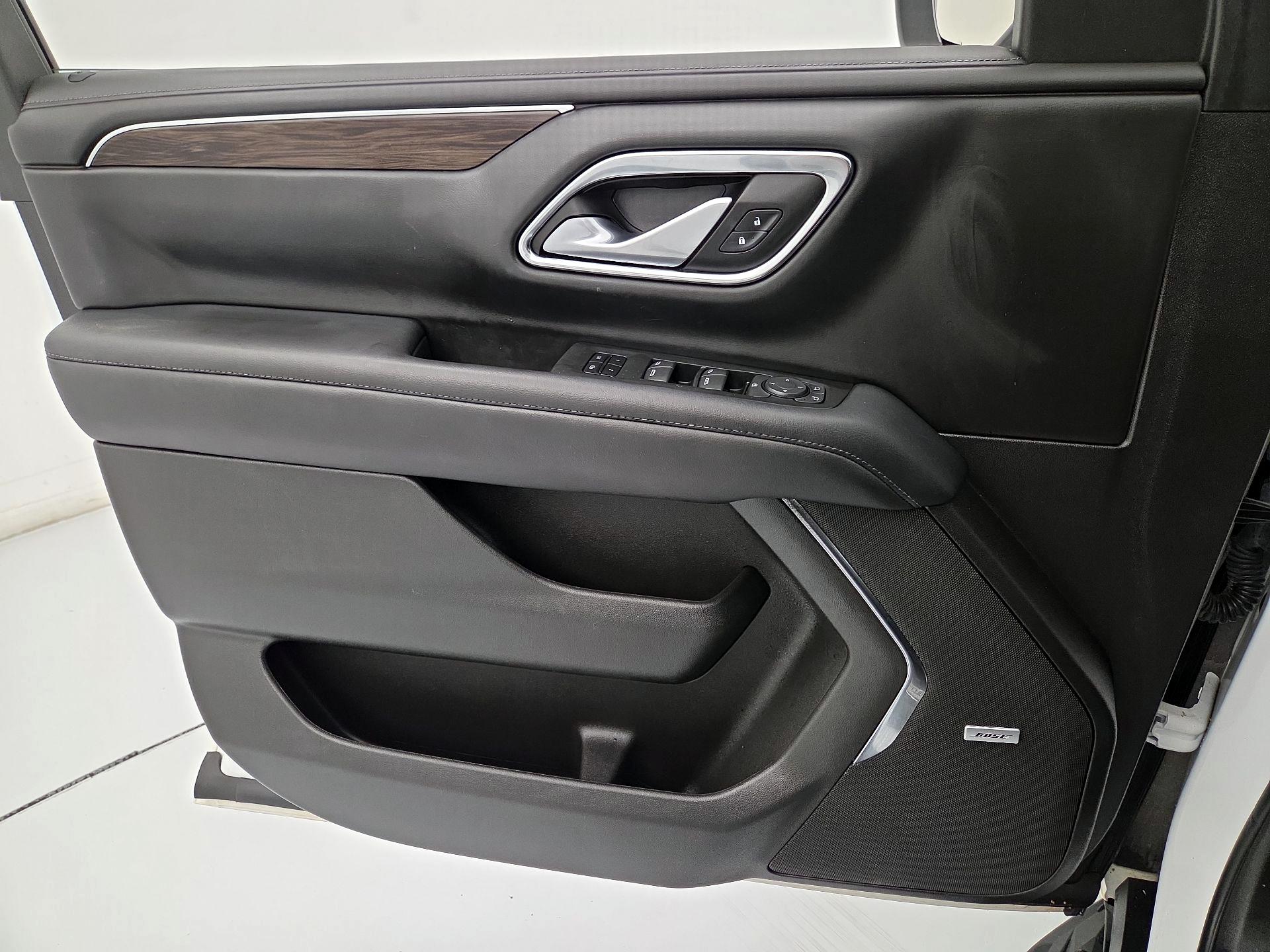 Thumbnail: 2022 Chevrolet Suburban - 12