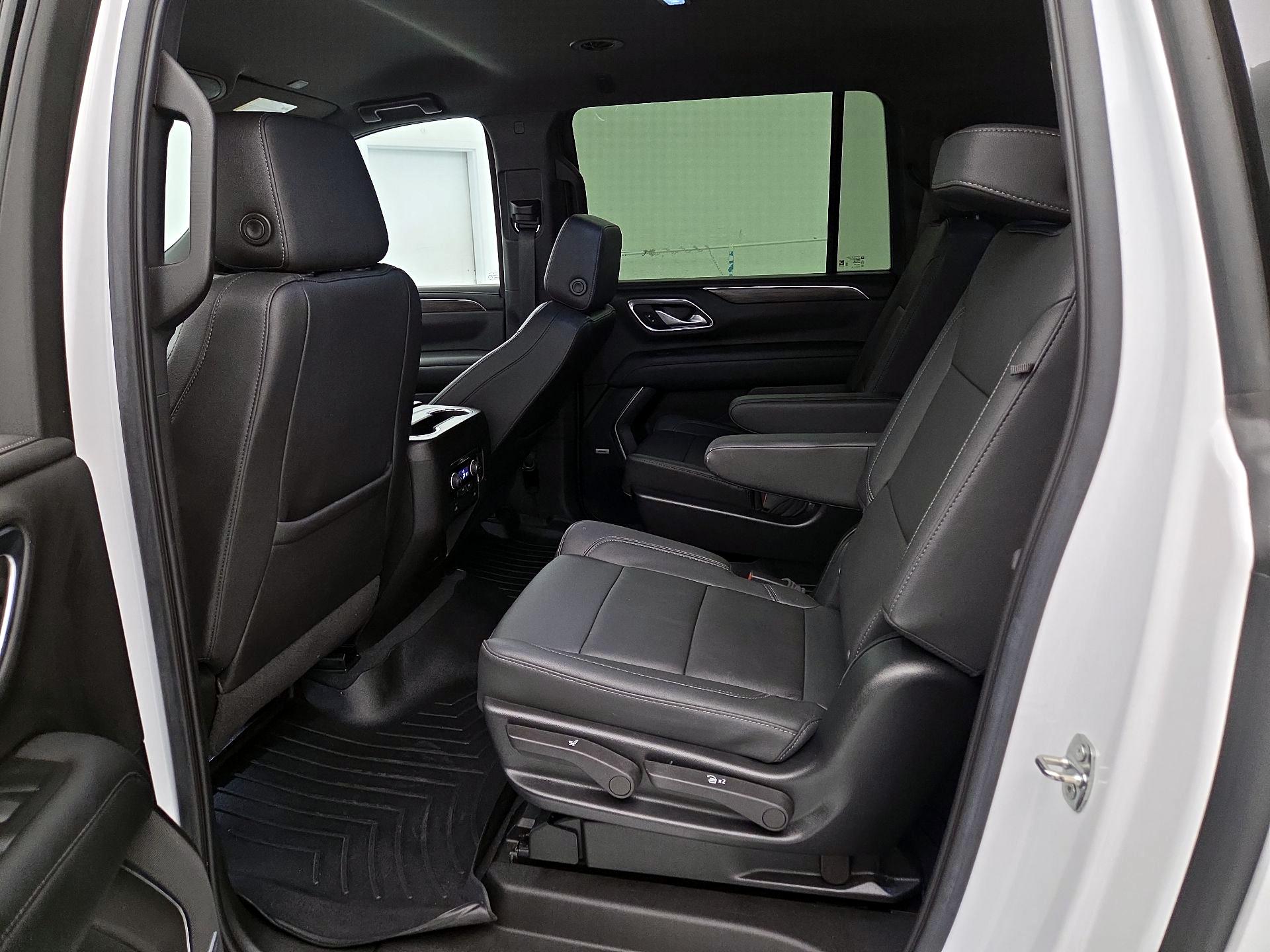 Thumbnail: 2022 Chevrolet Suburban - 19