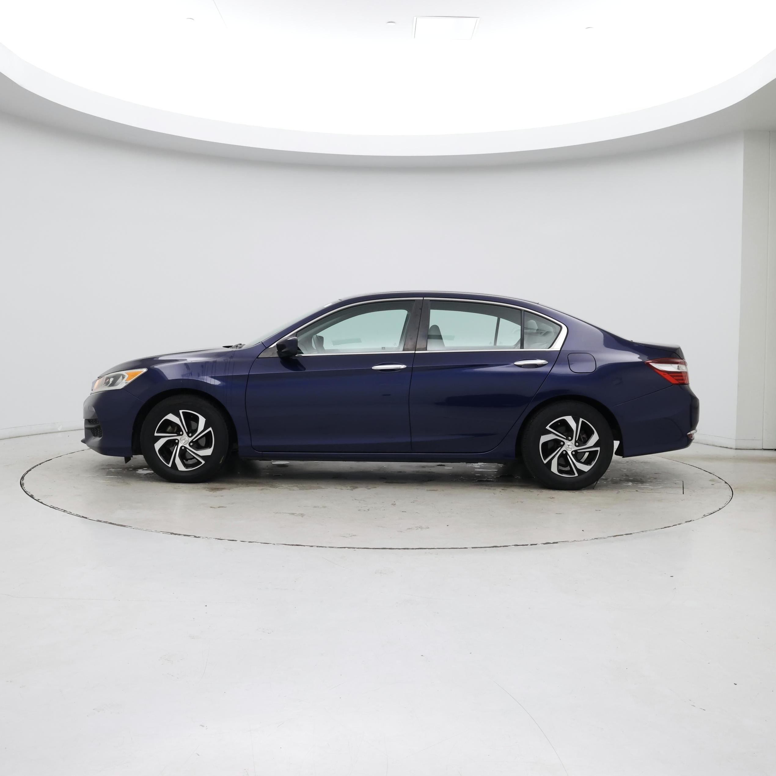 Thumbnail: 2017 Honda Accord - 3