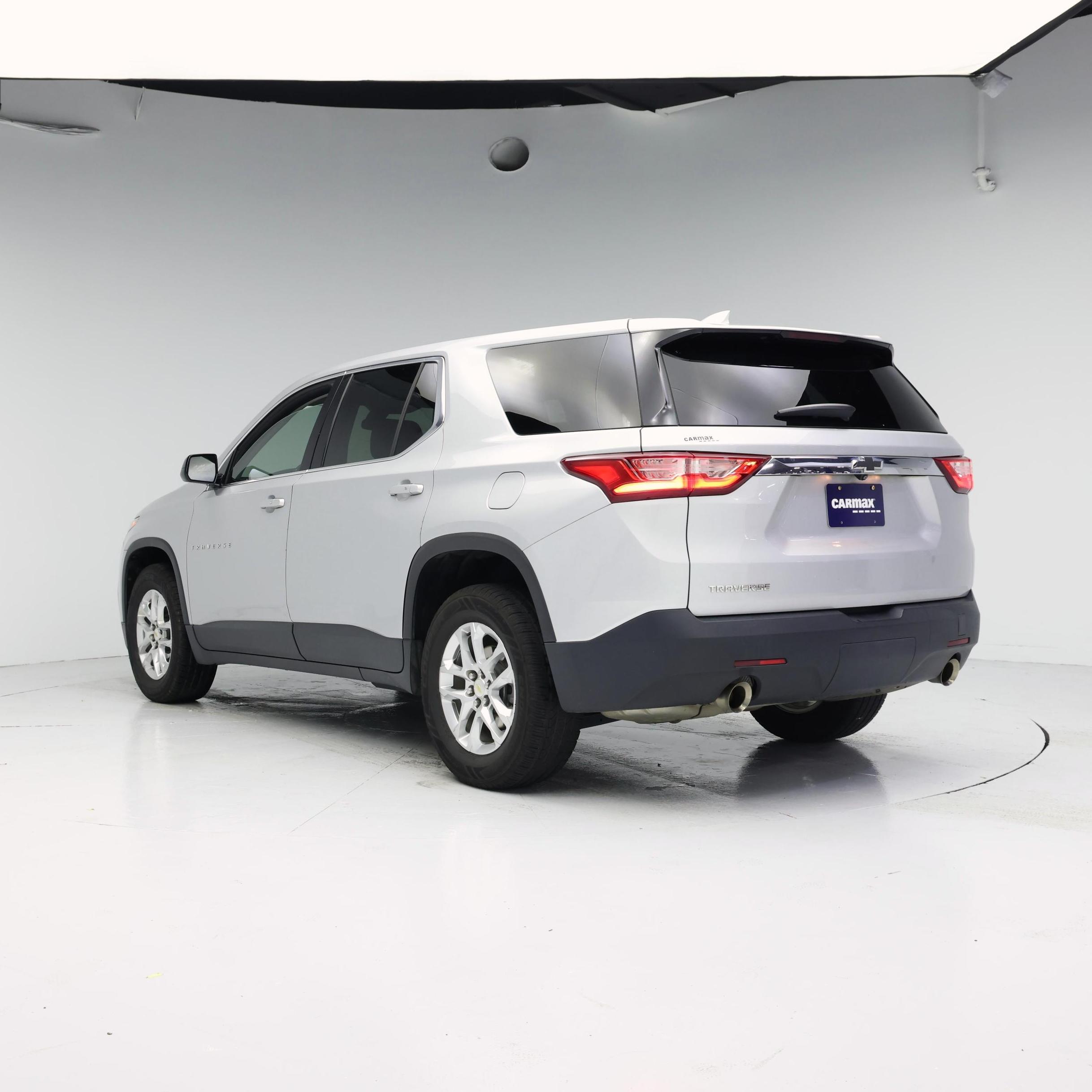 Thumbnail: 2020 Chevrolet Traverse - 2