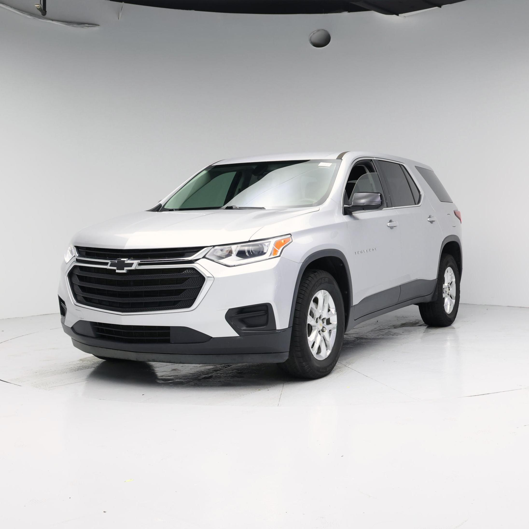 Thumbnail: 2020 Chevrolet Traverse - 4