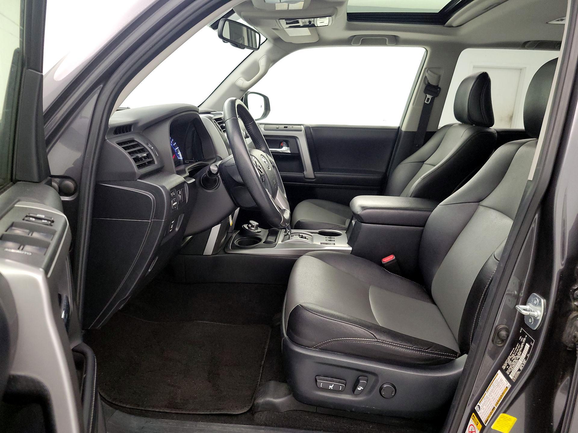 Thumbnail: 2018 Toyota 4Runner - 11