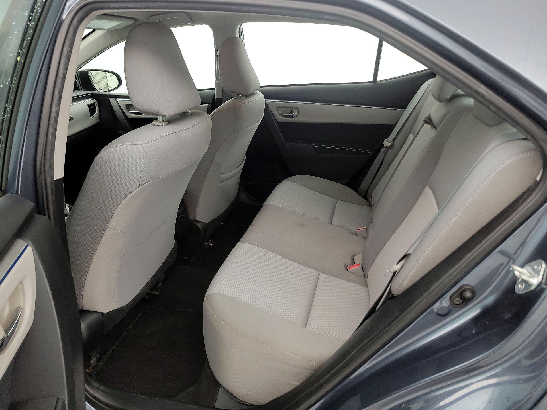 Thumbnail: 2015 Toyota Corolla - 19