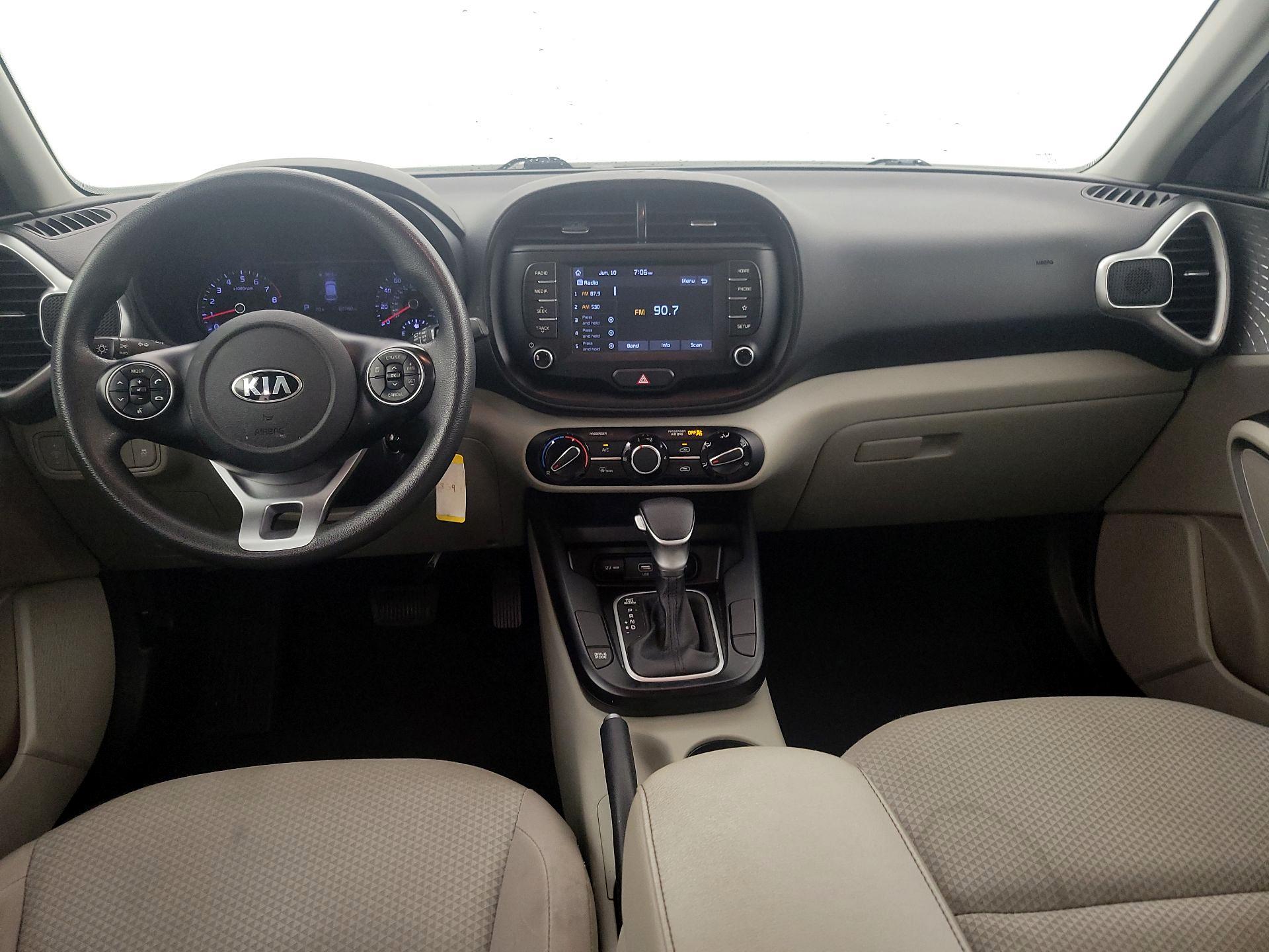 Thumbnail: 2020 Kia Soul - 9