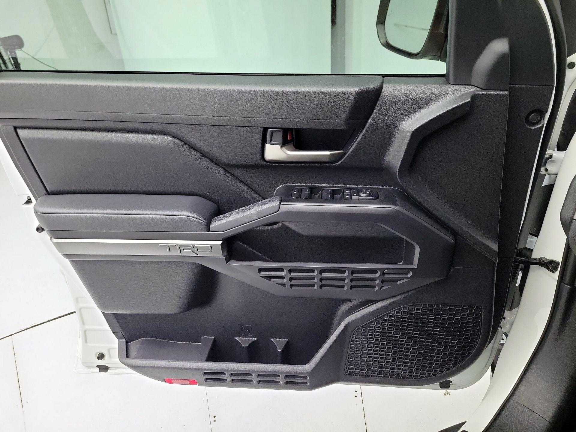 Thumbnail: 2025 Toyota Tacoma - 12