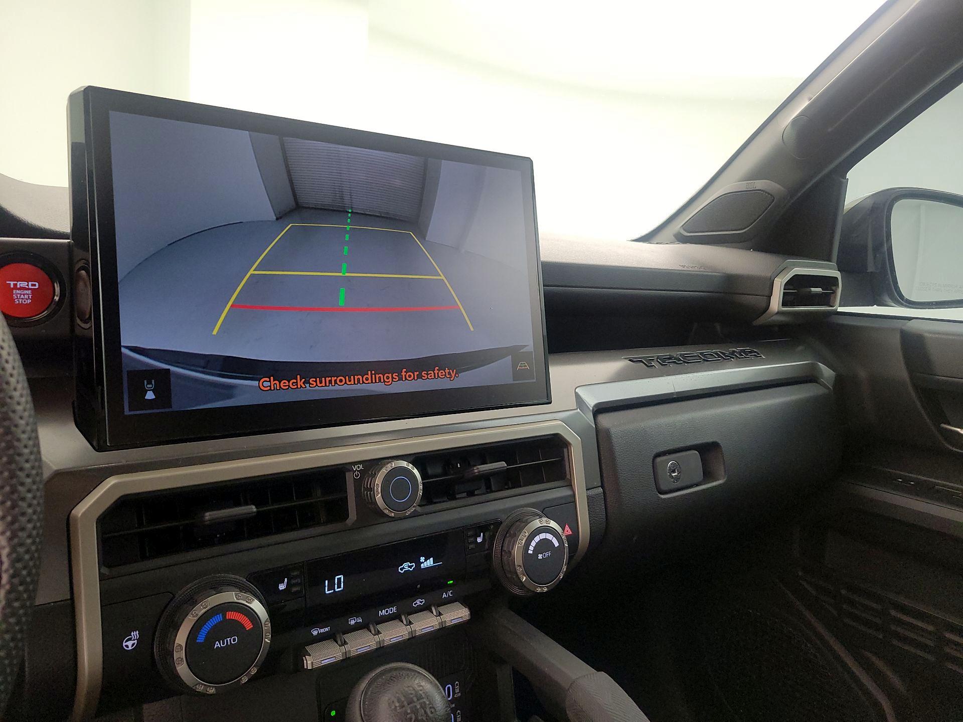 Thumbnail: 2024 Toyota Tacoma - 14