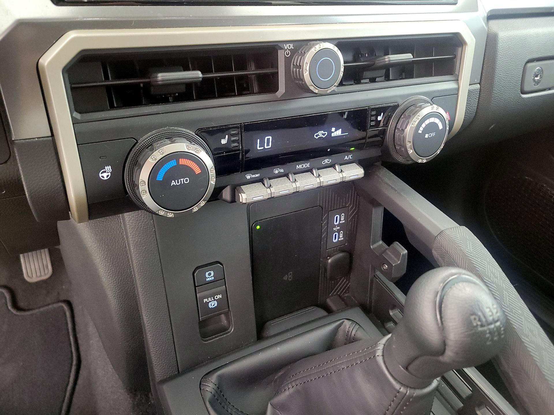 Thumbnail: 2024 Toyota Tacoma - 16