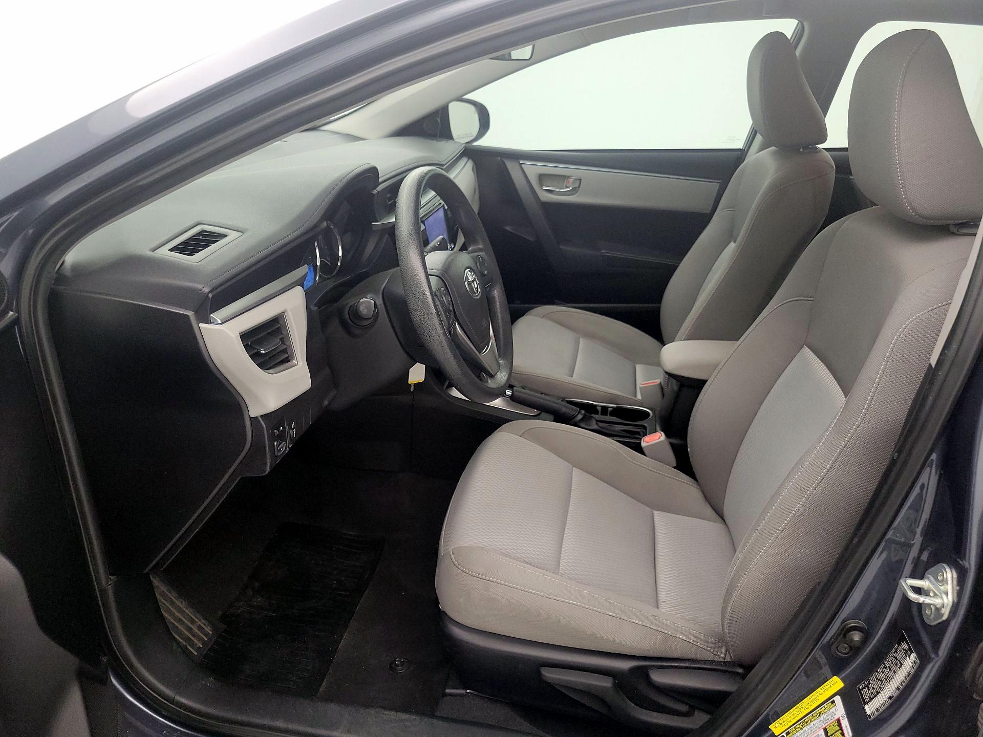 Thumbnail: 2015 Toyota Corolla - 11