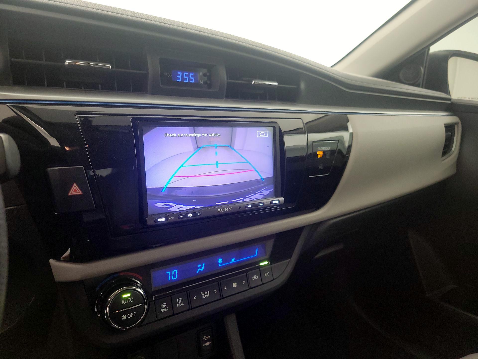 Thumbnail: 2015 Toyota Corolla - 14